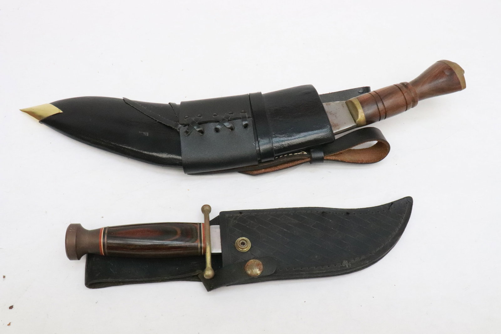 2 daggers: 2 daggers, 11.35"L, 17.3"L