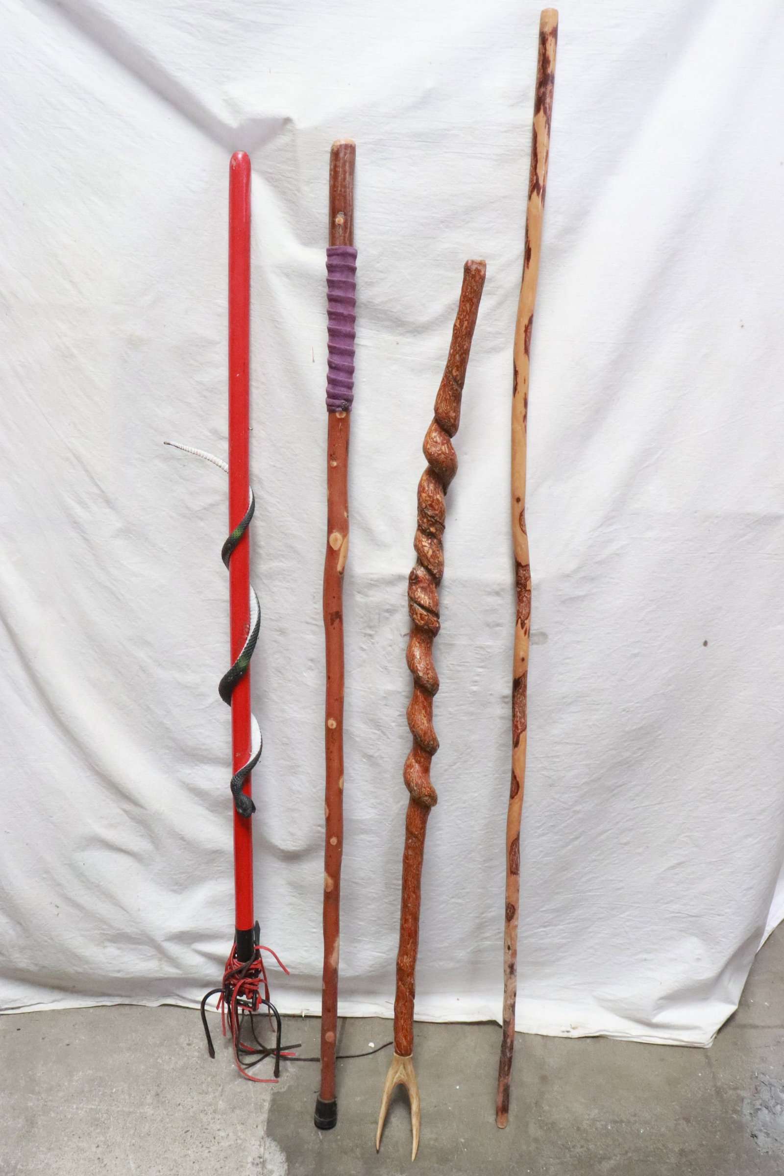 4 long canes: 4 long canes, 49.5"L - 60.7"L