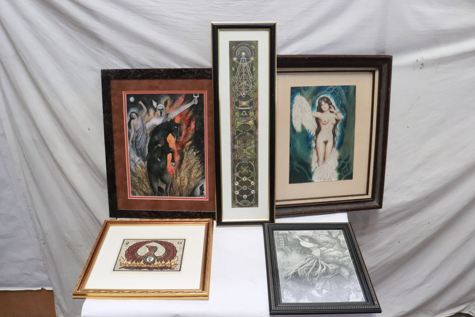 5 pieces wall arts: 5 pieces wall arts, 13"x10" (F:16.3"x13.3"x0.65") - 14.8"x10.6" (F:24.2"x20.3"x2.1")