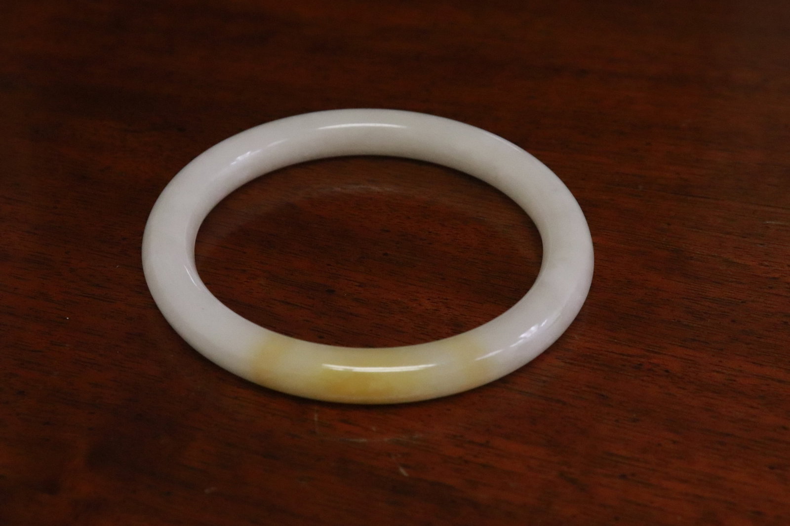2 jade bangles - 2