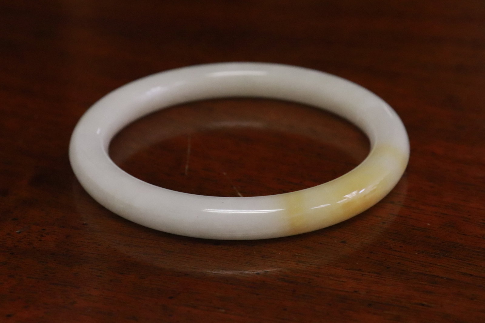 2 jade bangles - 4