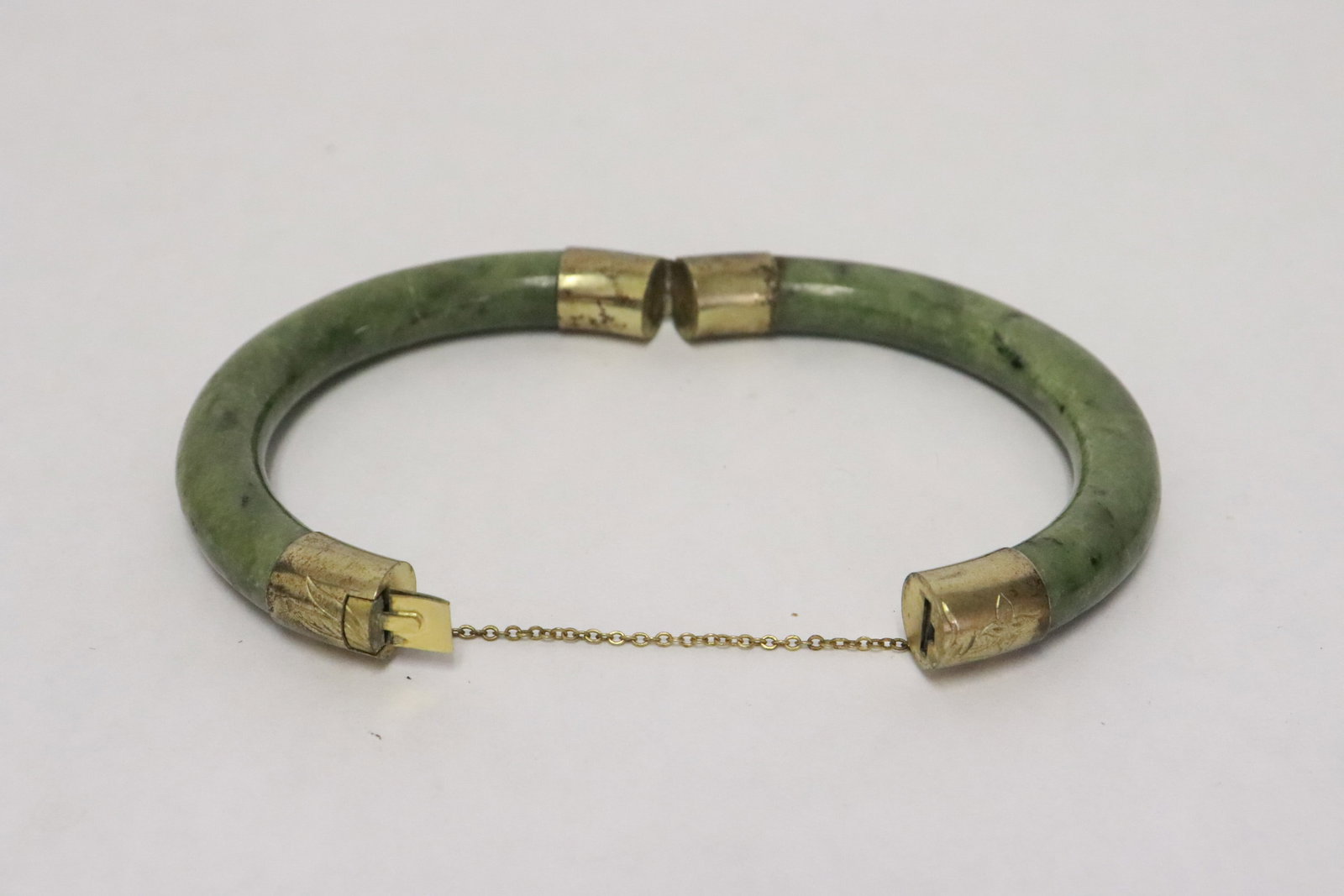 2 jade bangles - 8