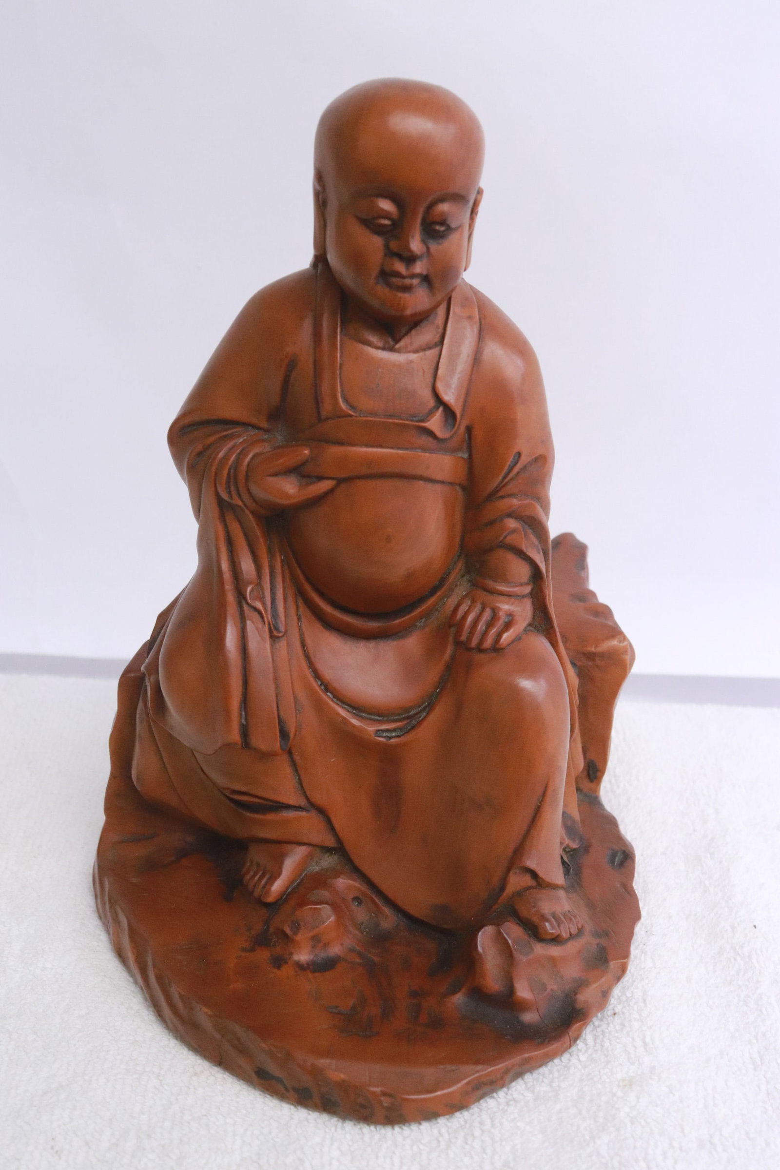 Chinese antique huangyang wood carved deity: Chinese antique huangyang wood carved deity, 7.7"H