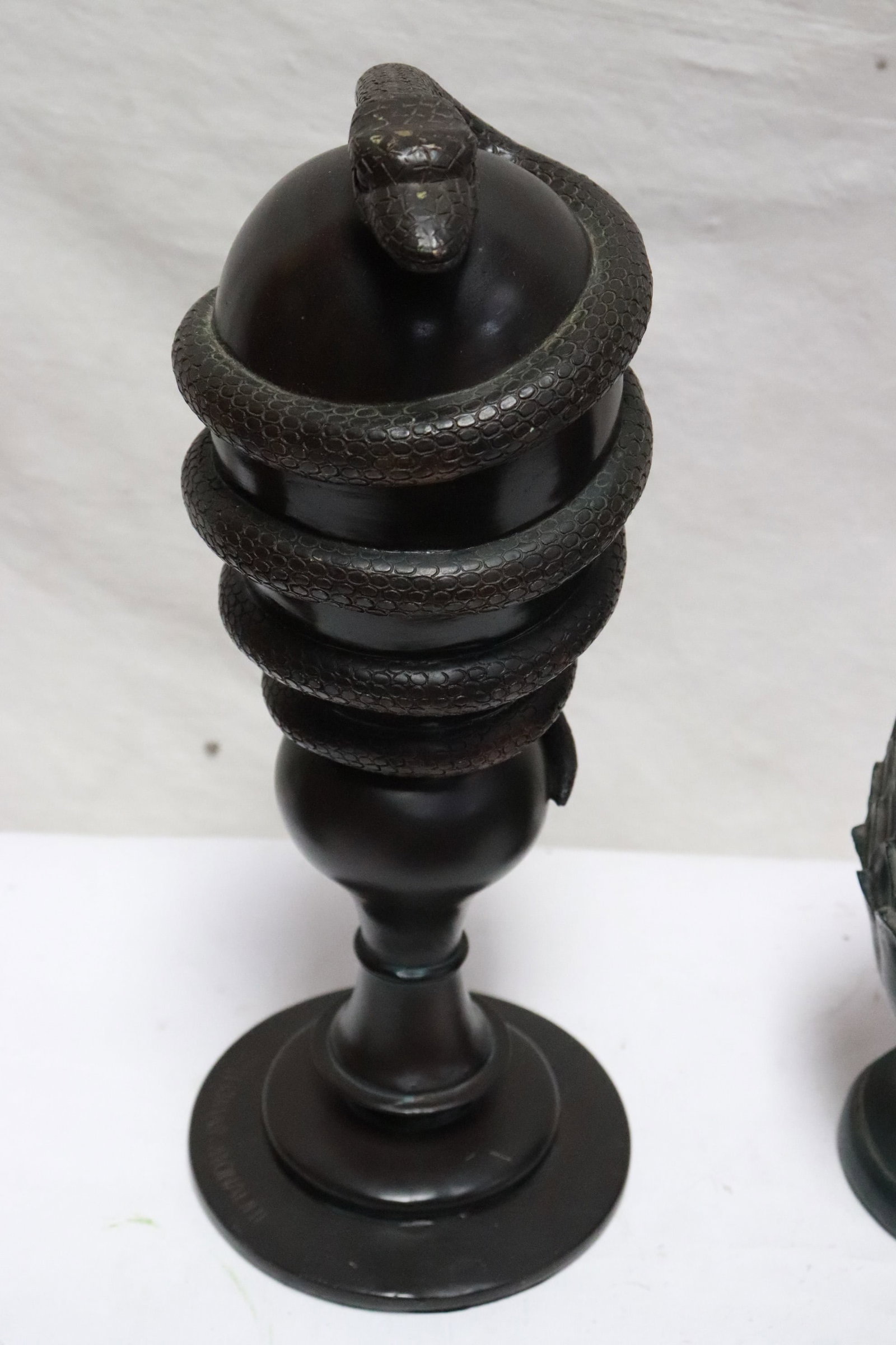 5 pieces table decorative articles - 5