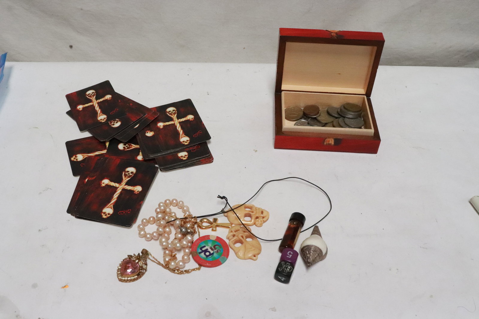 Lot of misc.: Lot of misc.; including coins, and a freshwater cultured pearl necklace with gold filled clasp