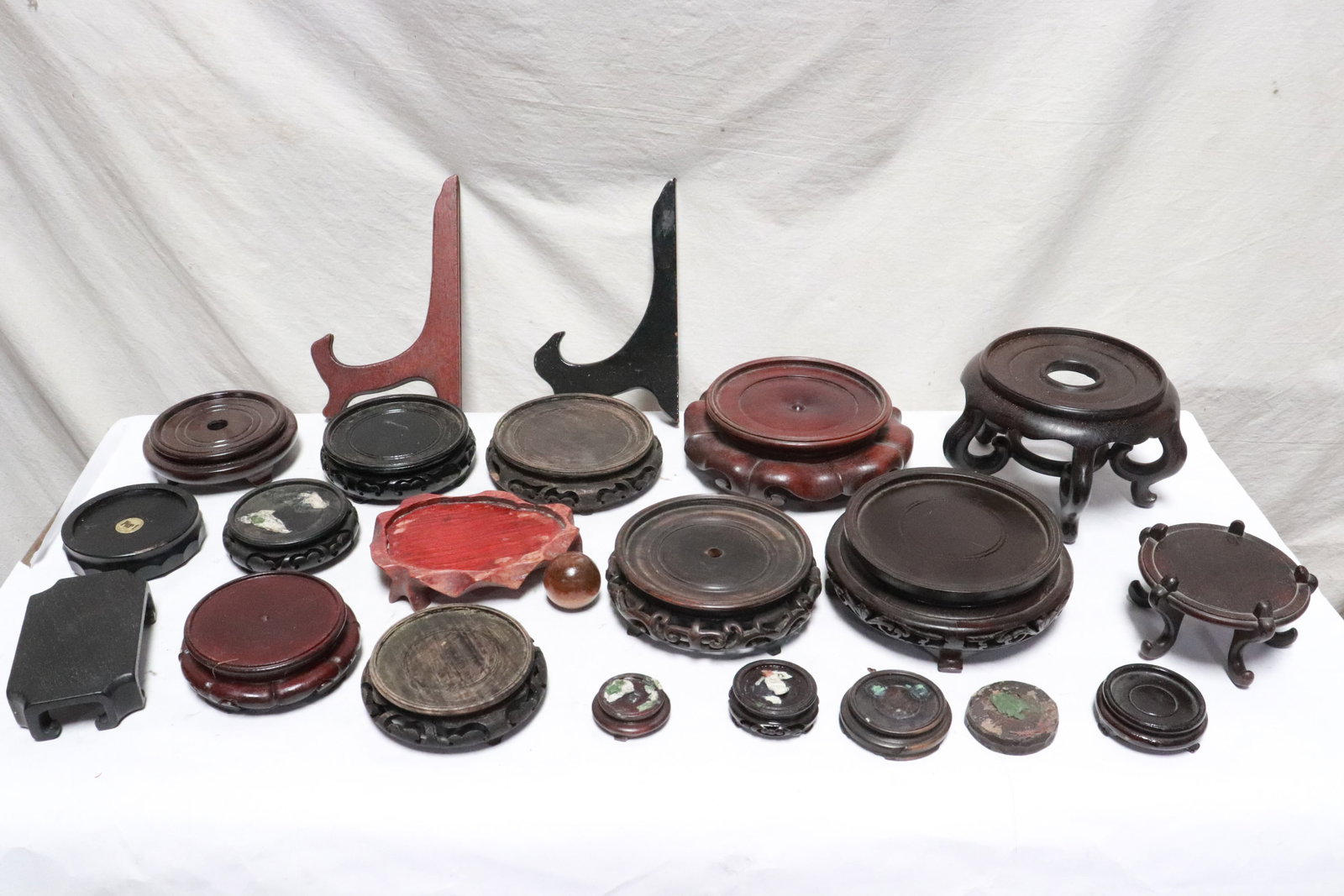 Lot of Chinese fine wood stands: Lot of Chinese fine wood stands, 0.65"x1.8"dia - 4.1"x6.8"dia