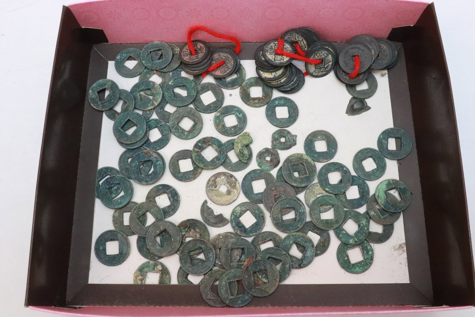 Collection of Chinese genuine antique coins: Collection of Chinese genuine antique coins