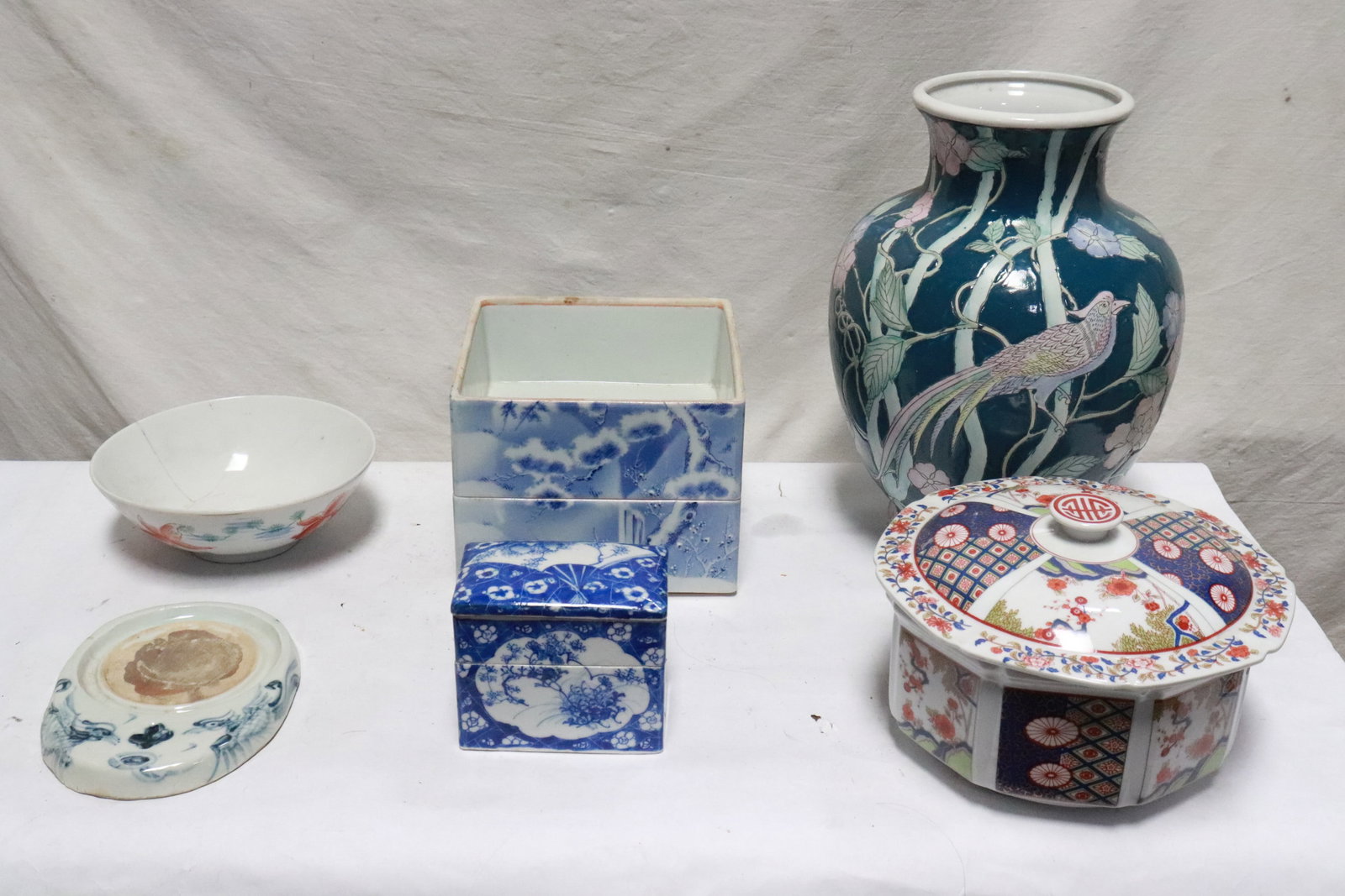 Lot of misc. Asian porcelain, hairlines (1 of 8)