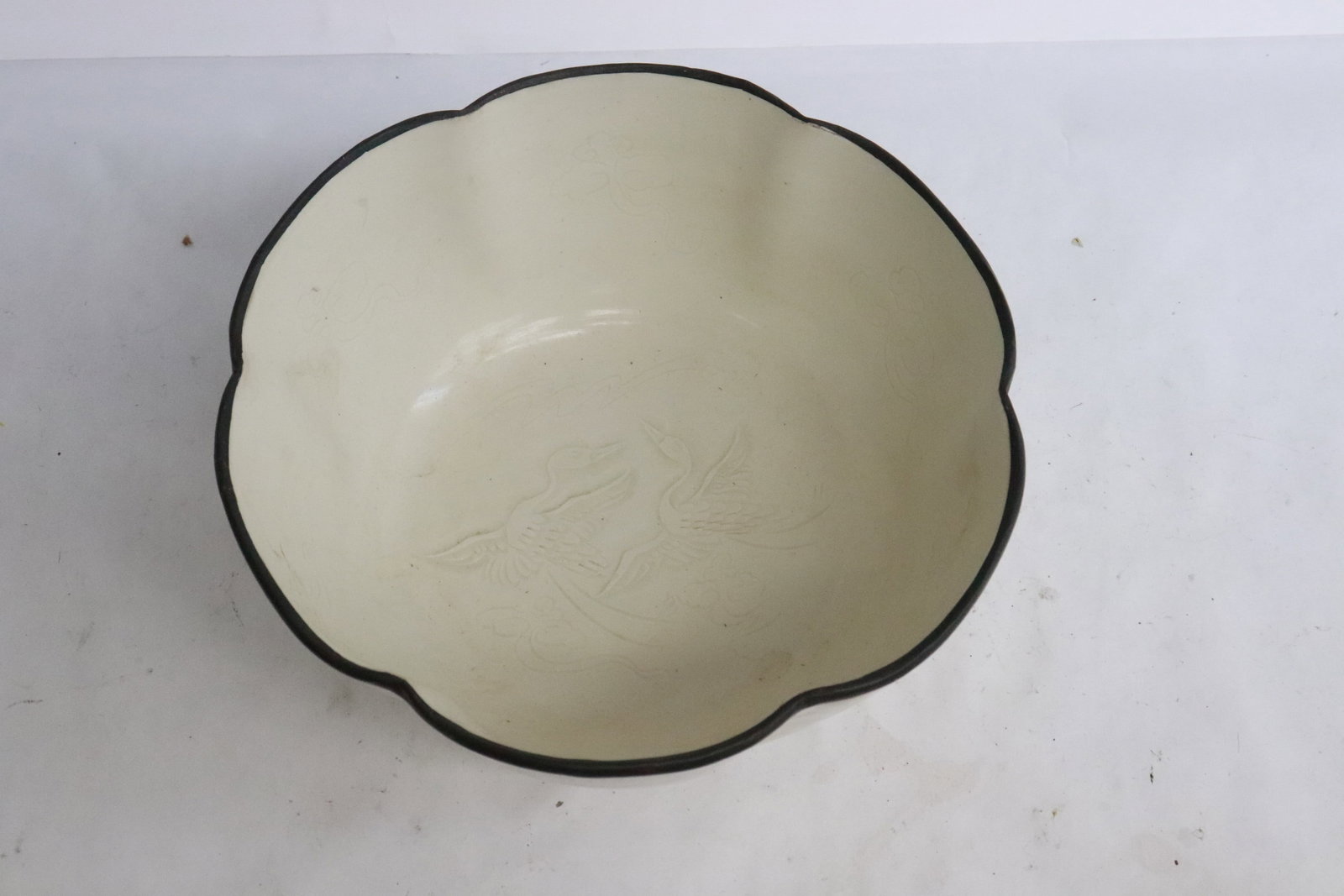 Song style white porcelain bowl w/ foliate edge: Fine Song style white porcelain bowl with foliate edge, 3.3"x7.65"dia