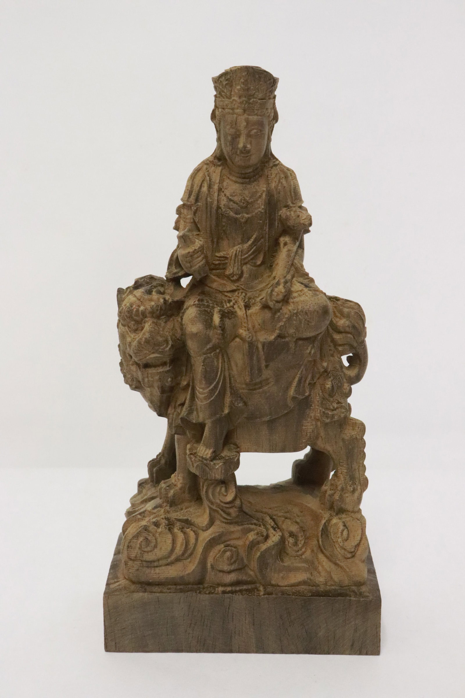 Fine wood carved deity (1 of 7)