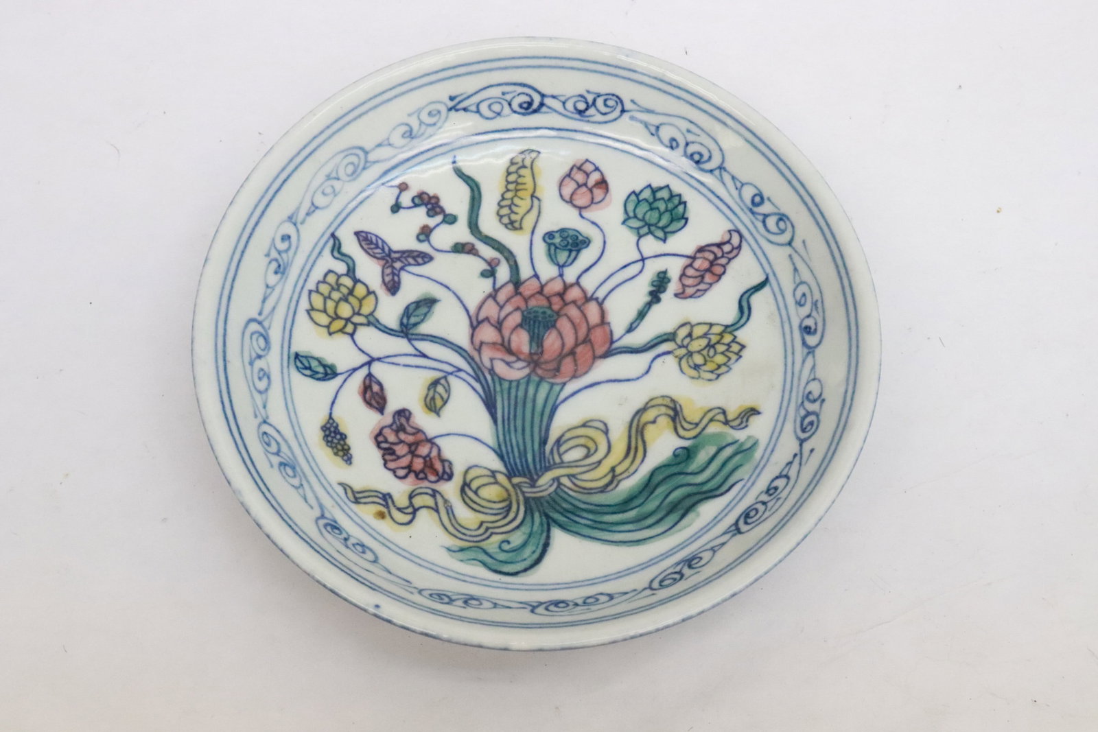A doucai porcelain plate: A doucai porcelain plate, 1.4"x6.8"dia