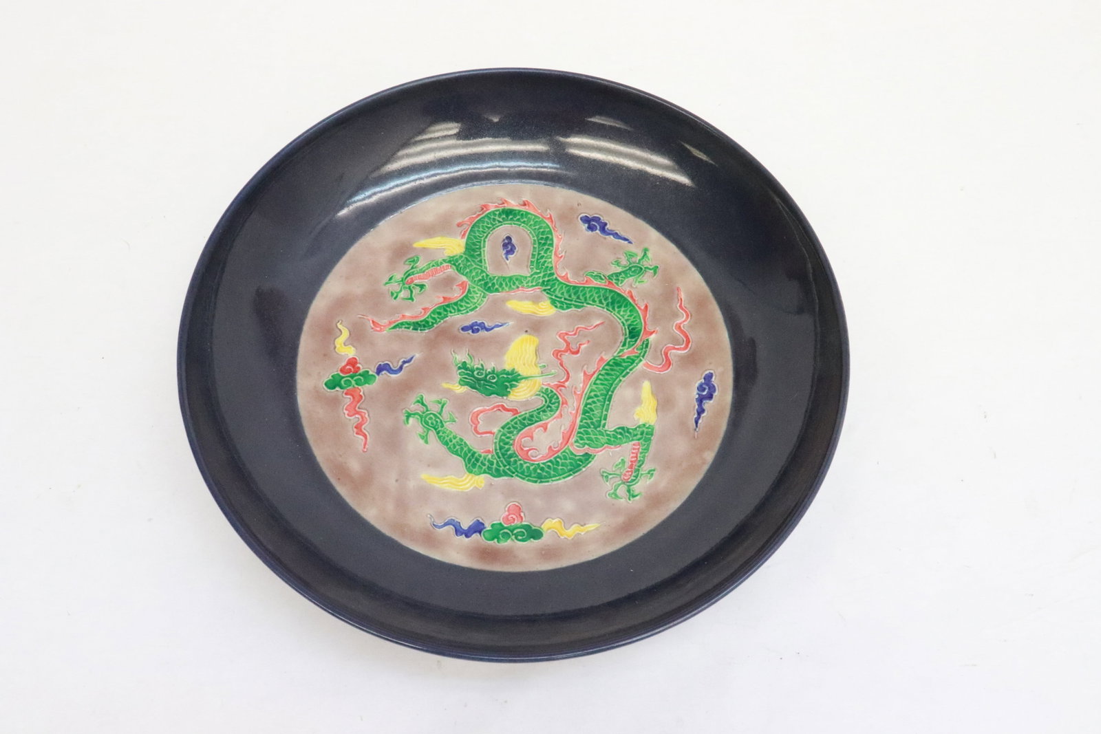 Fine famille rose porcelain plate: Fine famille rose porcelain plate, 1.85"x8.83"dia