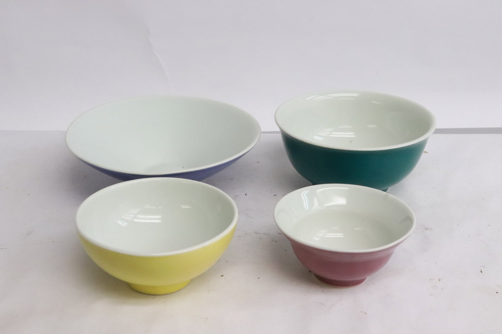 4 Chinese single color porcelain bowls: 4 Chinese single color porcelain bowls, 1.6"x3.18"dia - 1.8"x5.33"dia