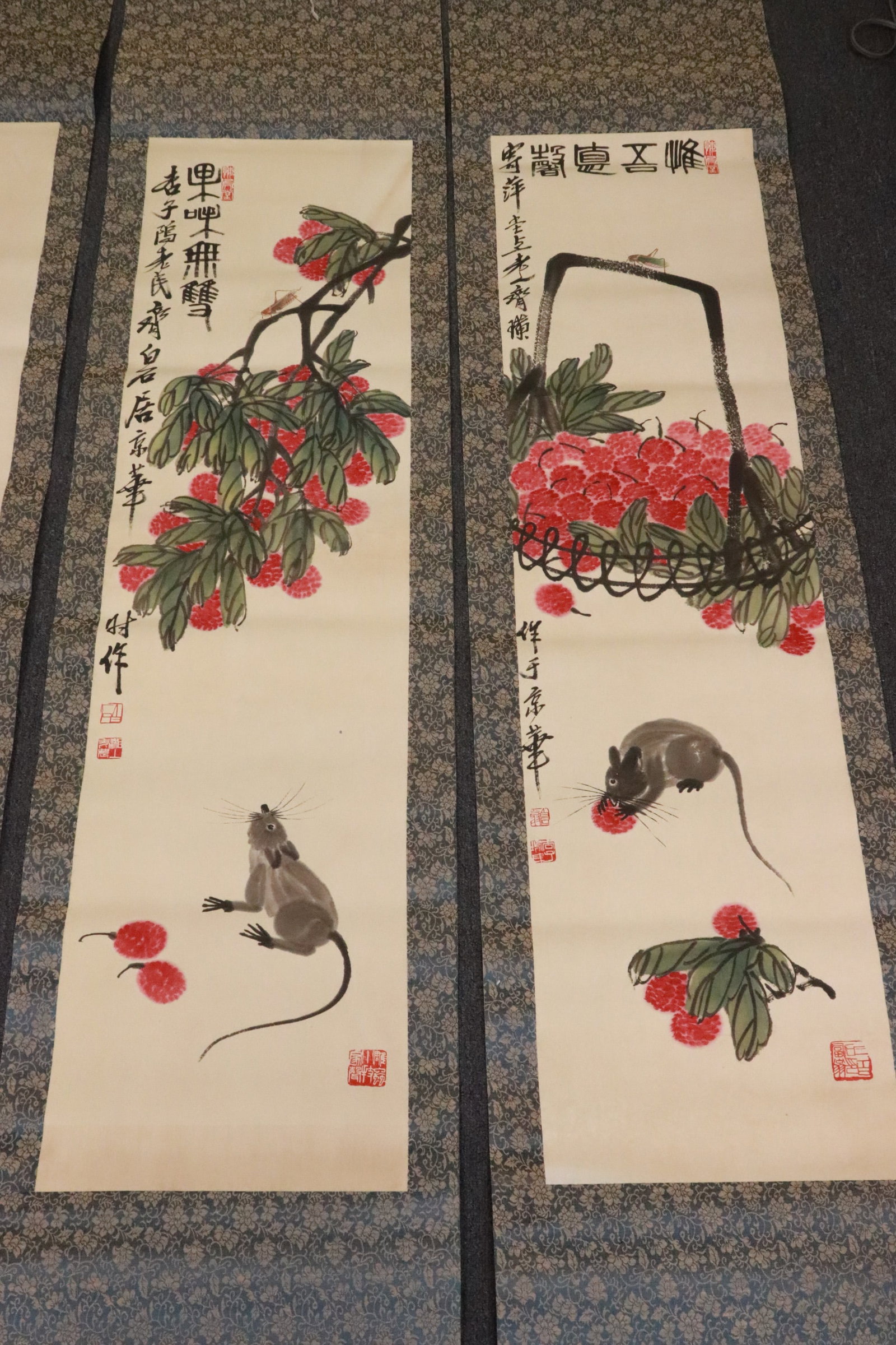 4 Chinese prints scrolls - 6