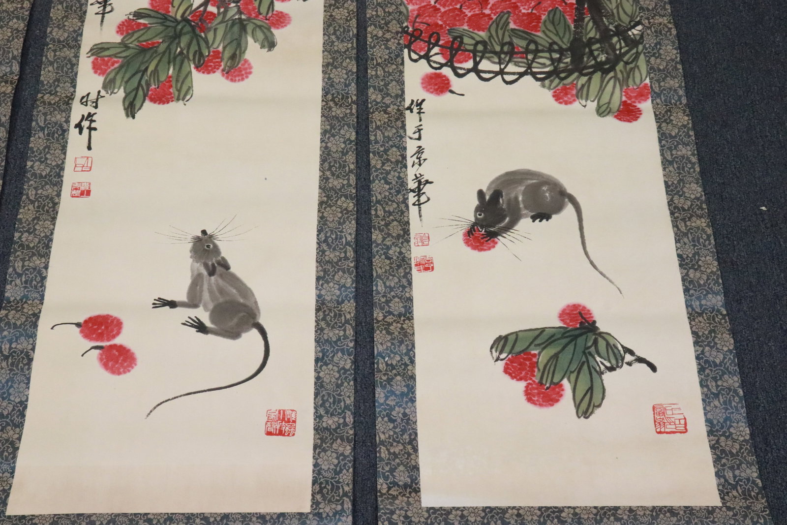 4 Chinese prints scrolls - 7