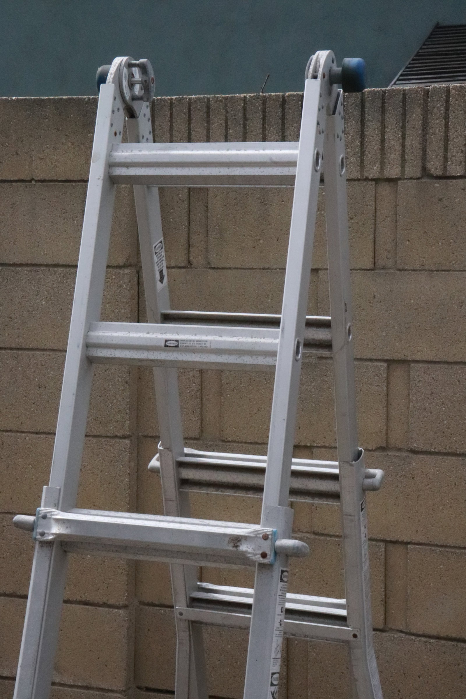 A Werner multi-position ladder - 3
