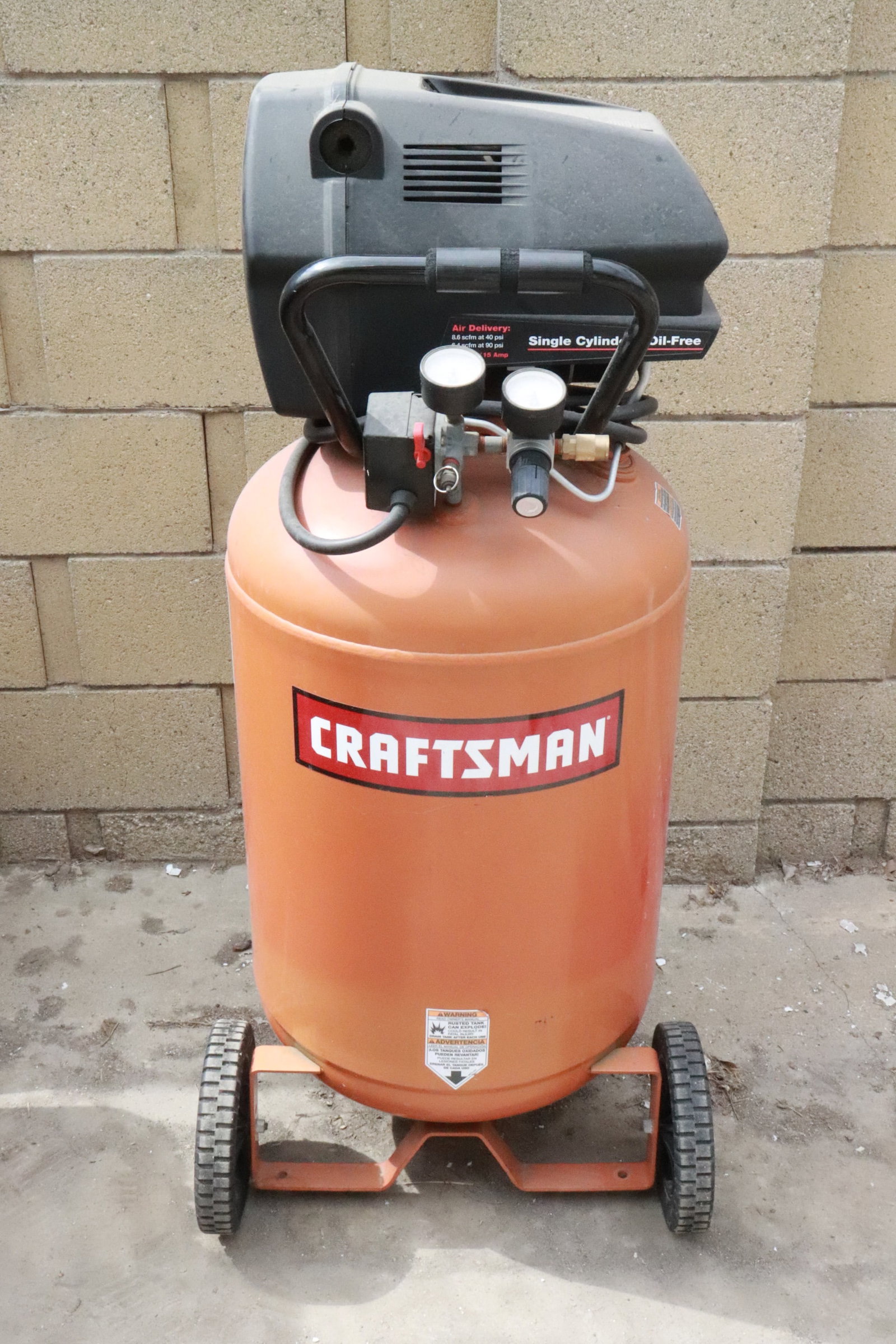 Craftsman compressor, condition unknown (1 of 5)