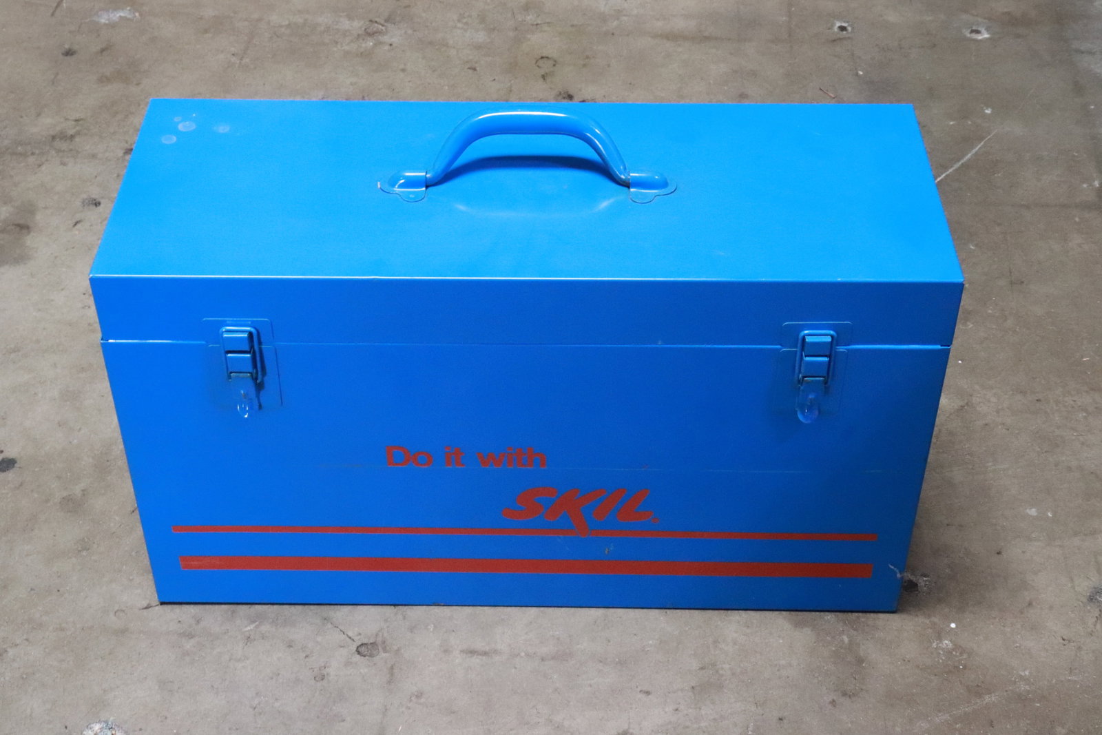 A Skil saw - 5