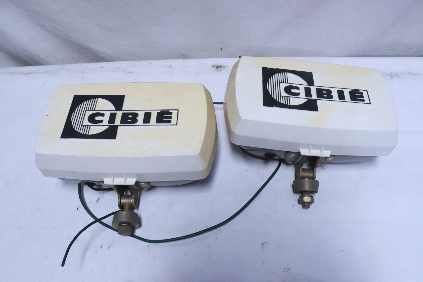 2 vintage Cibie fog lights: 2 vintage Cibie fog lights, 7.4"x9.1"x4" ea