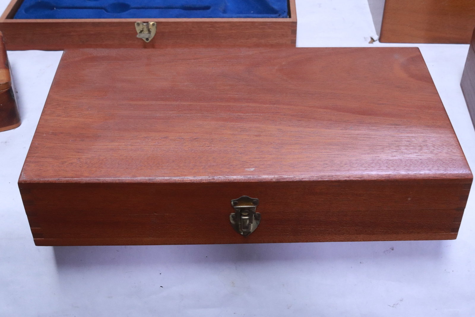 5 wood storage boxes - 5