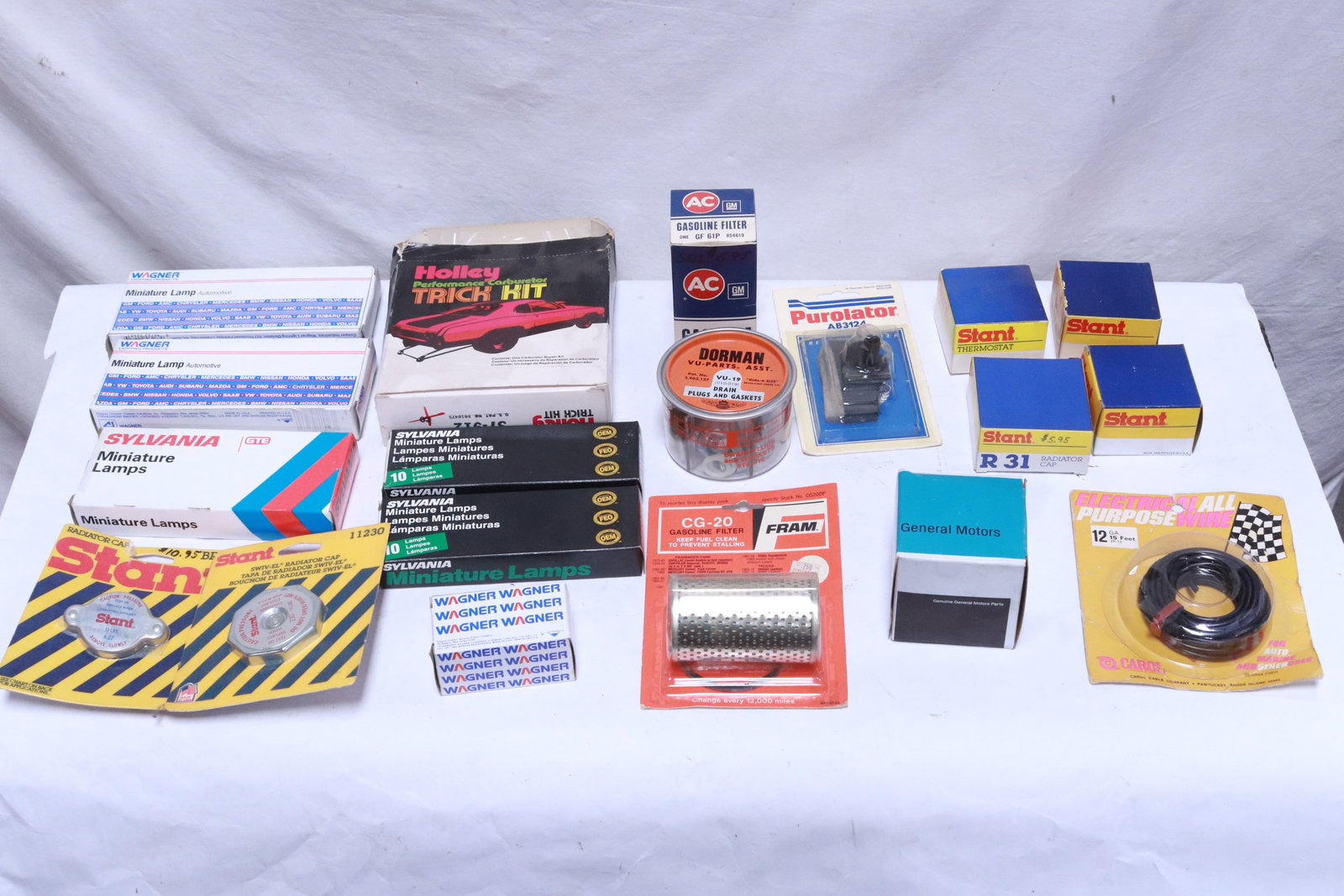 Lot of vintage car parts, most NIB: Lot of vintage car parts, most NIB