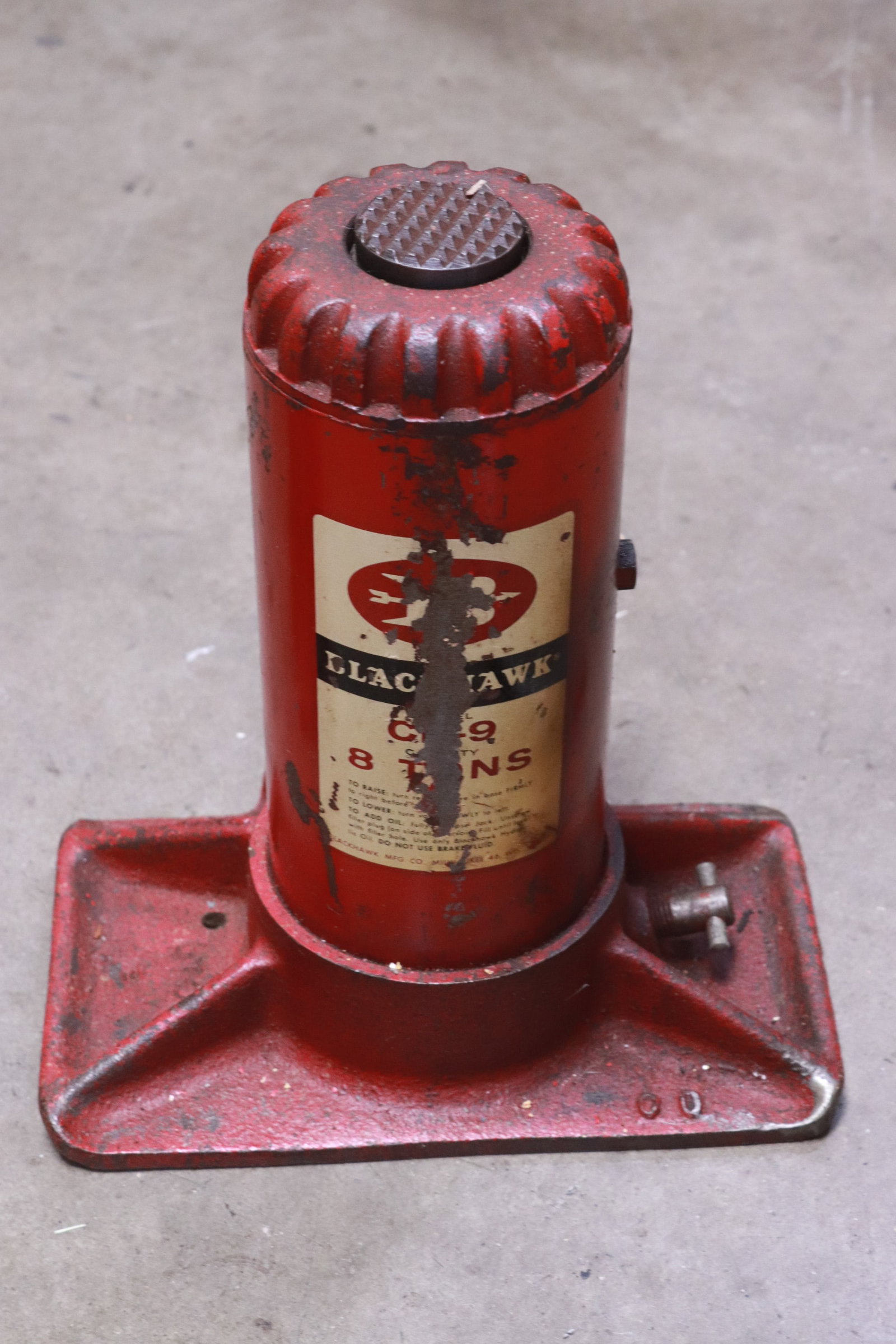 2 floor jacks - 5