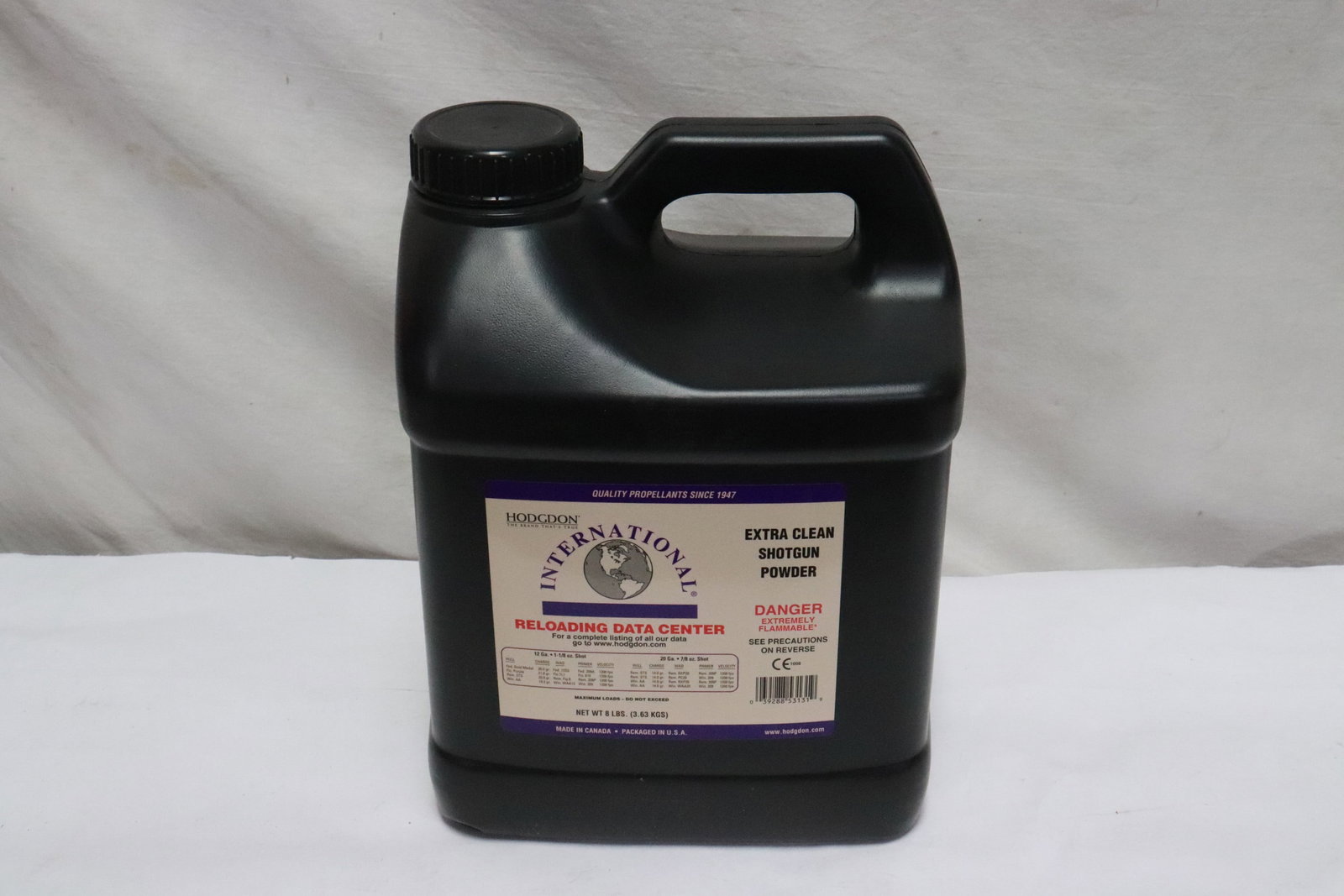 Hodgdon 8 LBs longshot shotgun powder bottle: Hodgdon 8 LBs longshot shotgun powder bottle, NO shipping for this lot, local pickup only