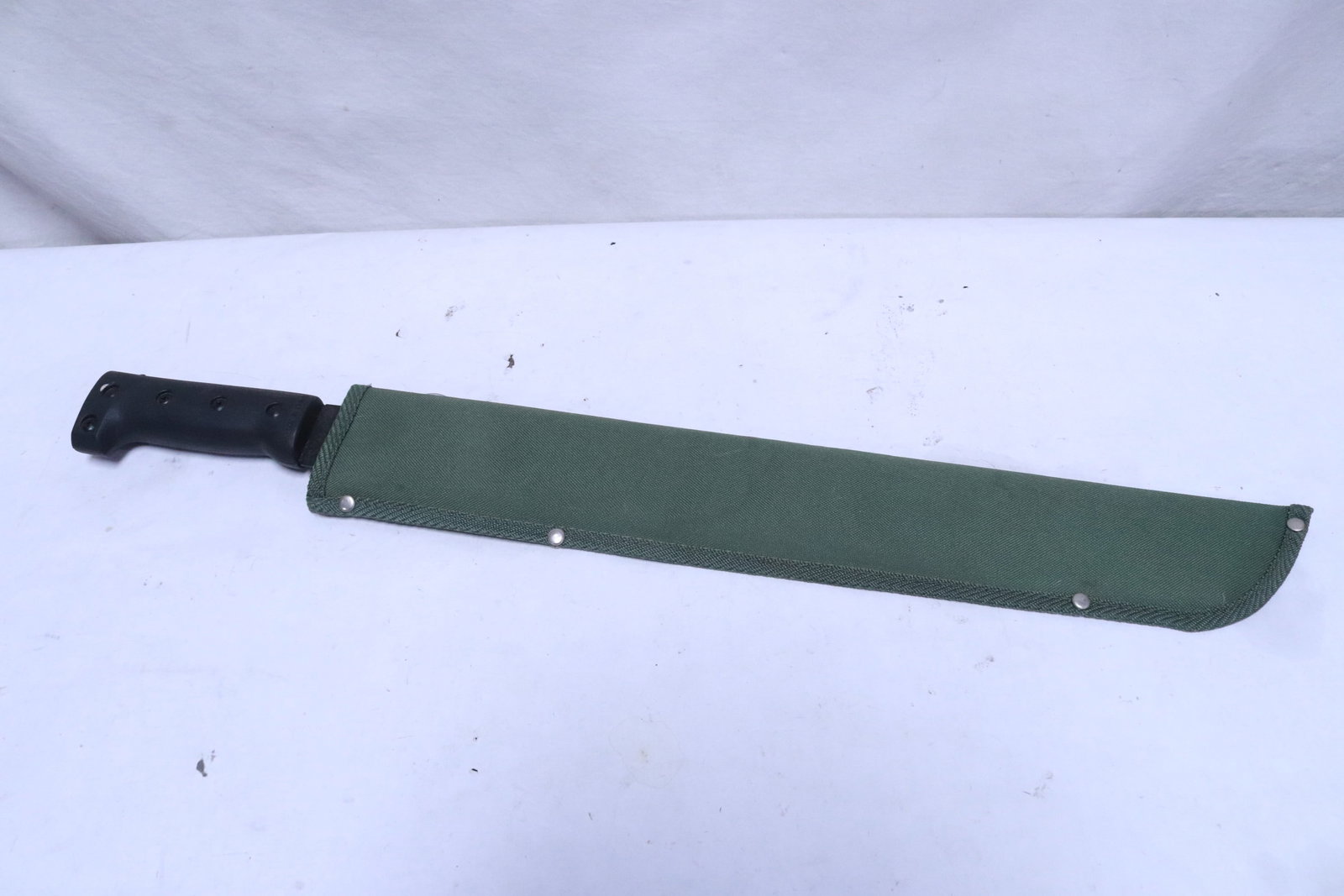 A machete, very sharp - 2