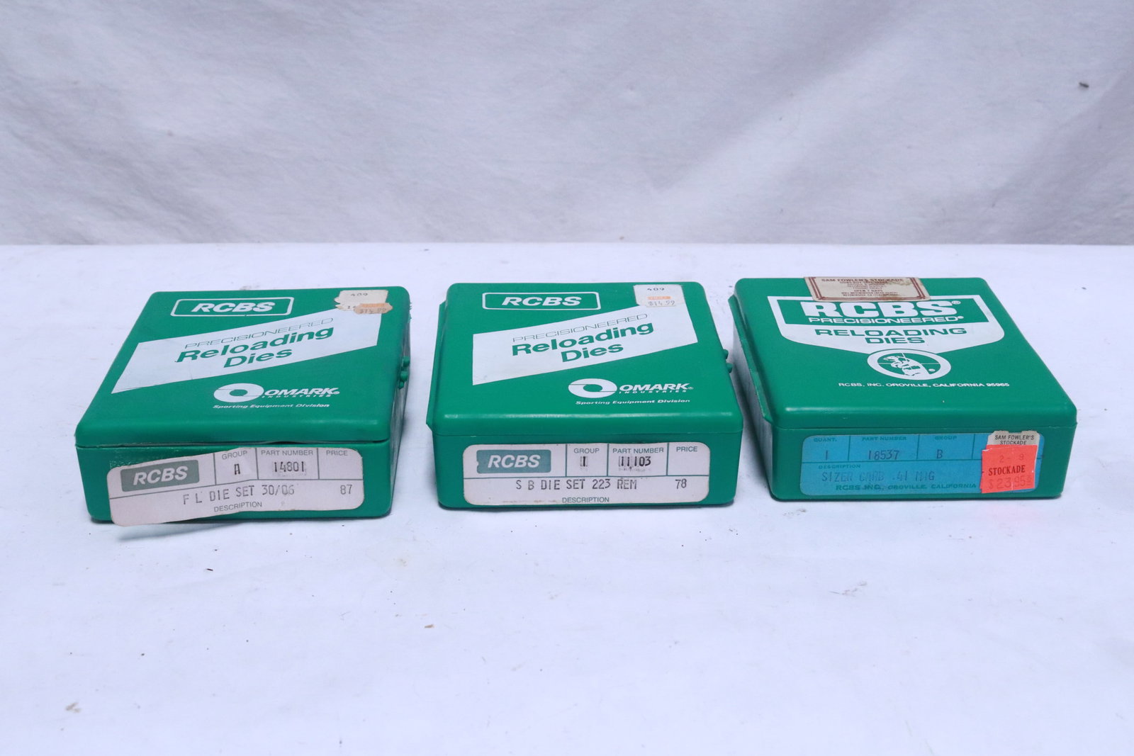 3 reloading dies - 2