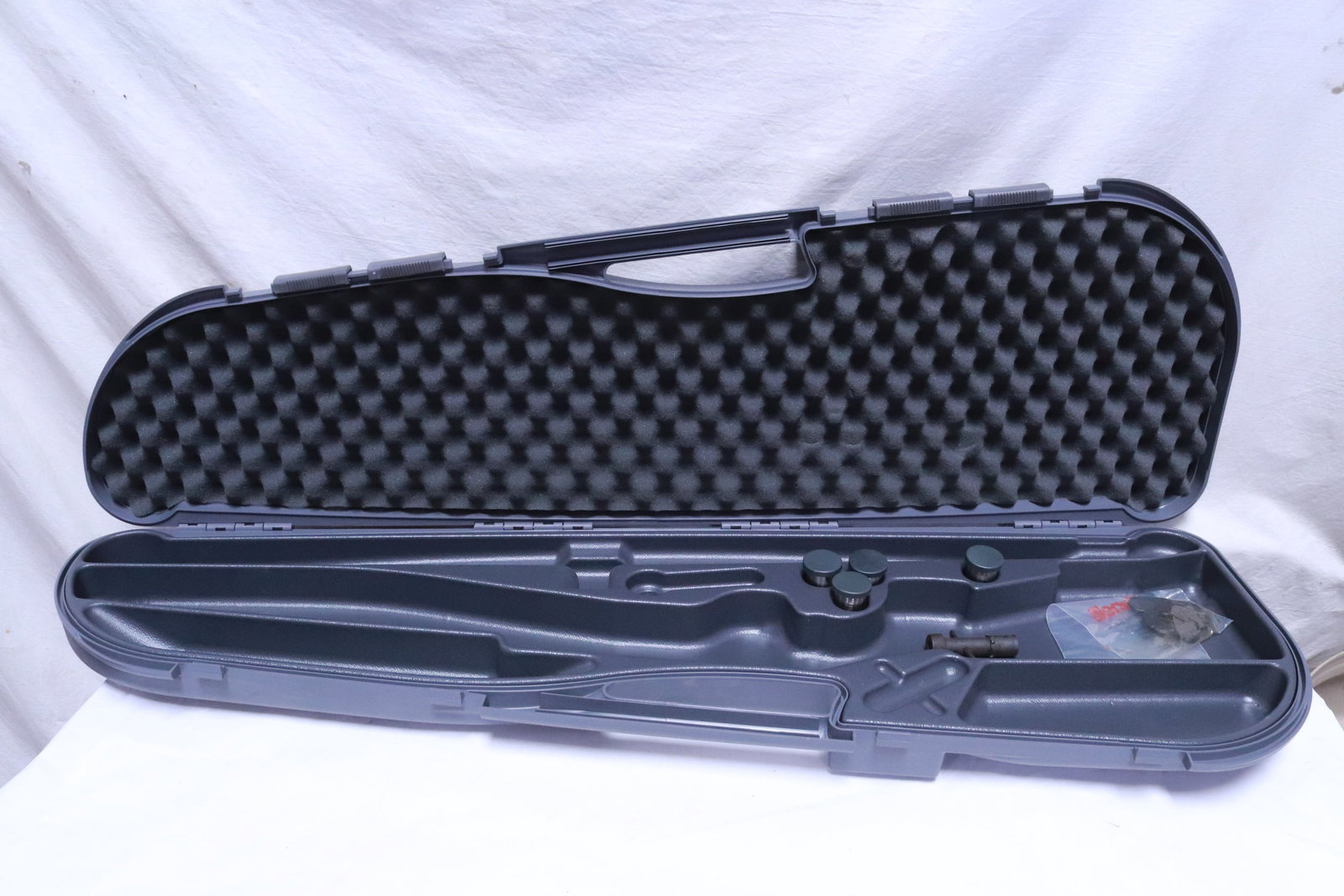 Fine Benelli hard case gun case (1 of 3)