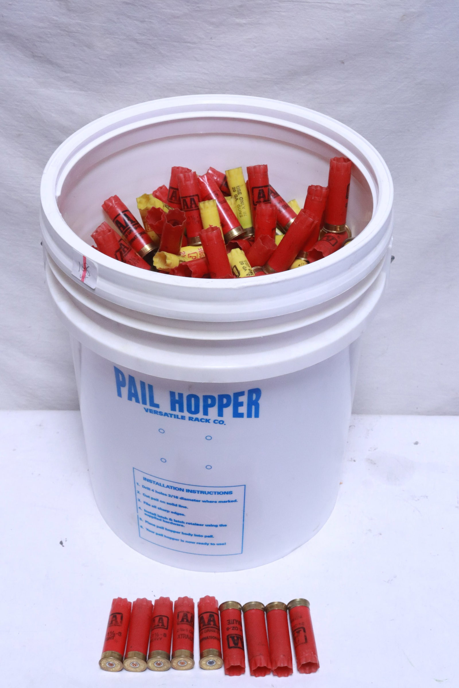 Approx. 500 empty shotgun shells: Approx. 500 empty shotgun shells