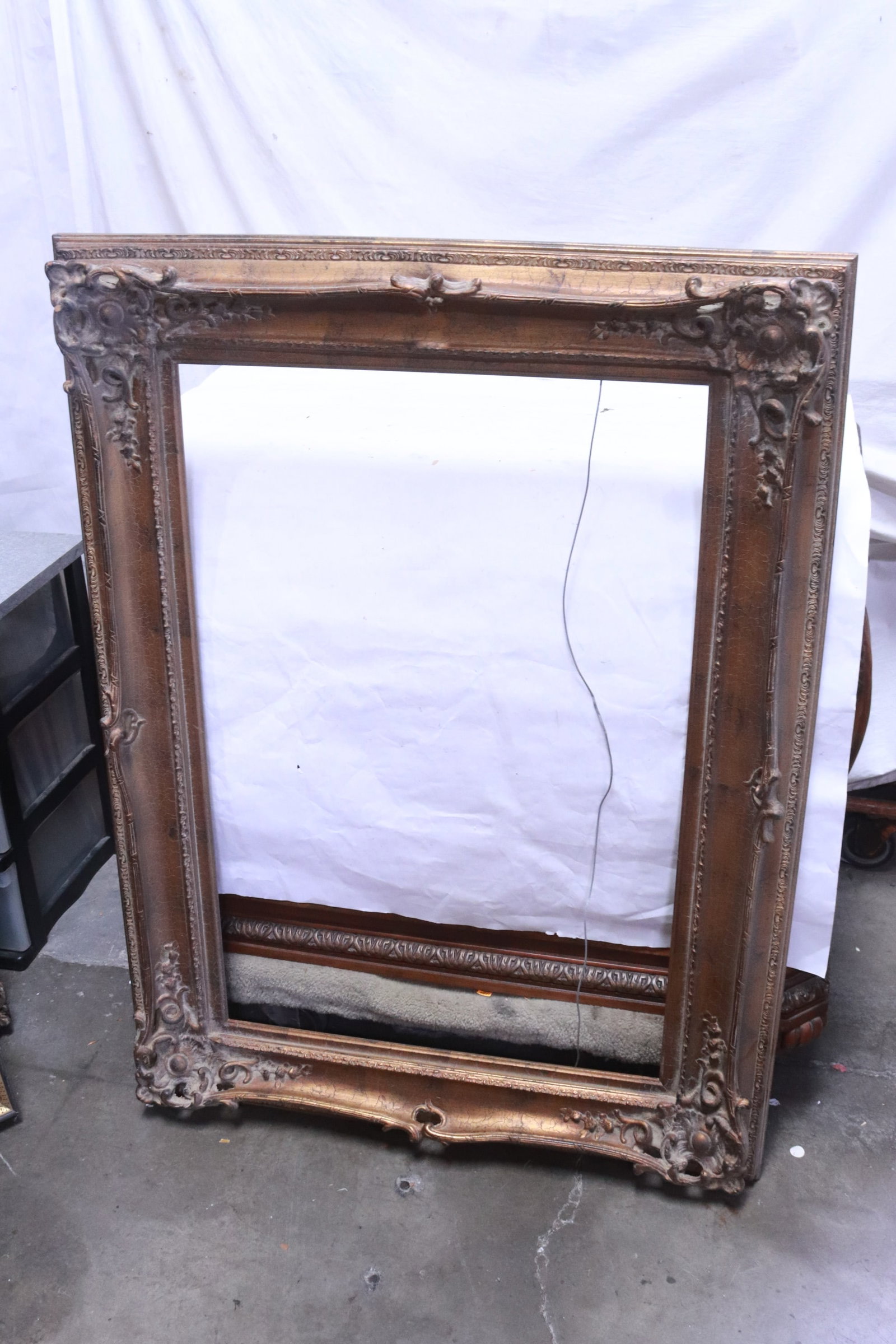5 fine painting frames - 5
