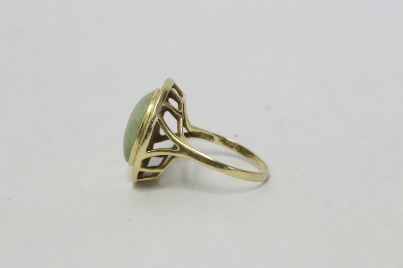 14K Y/G jadeite ring - 3
