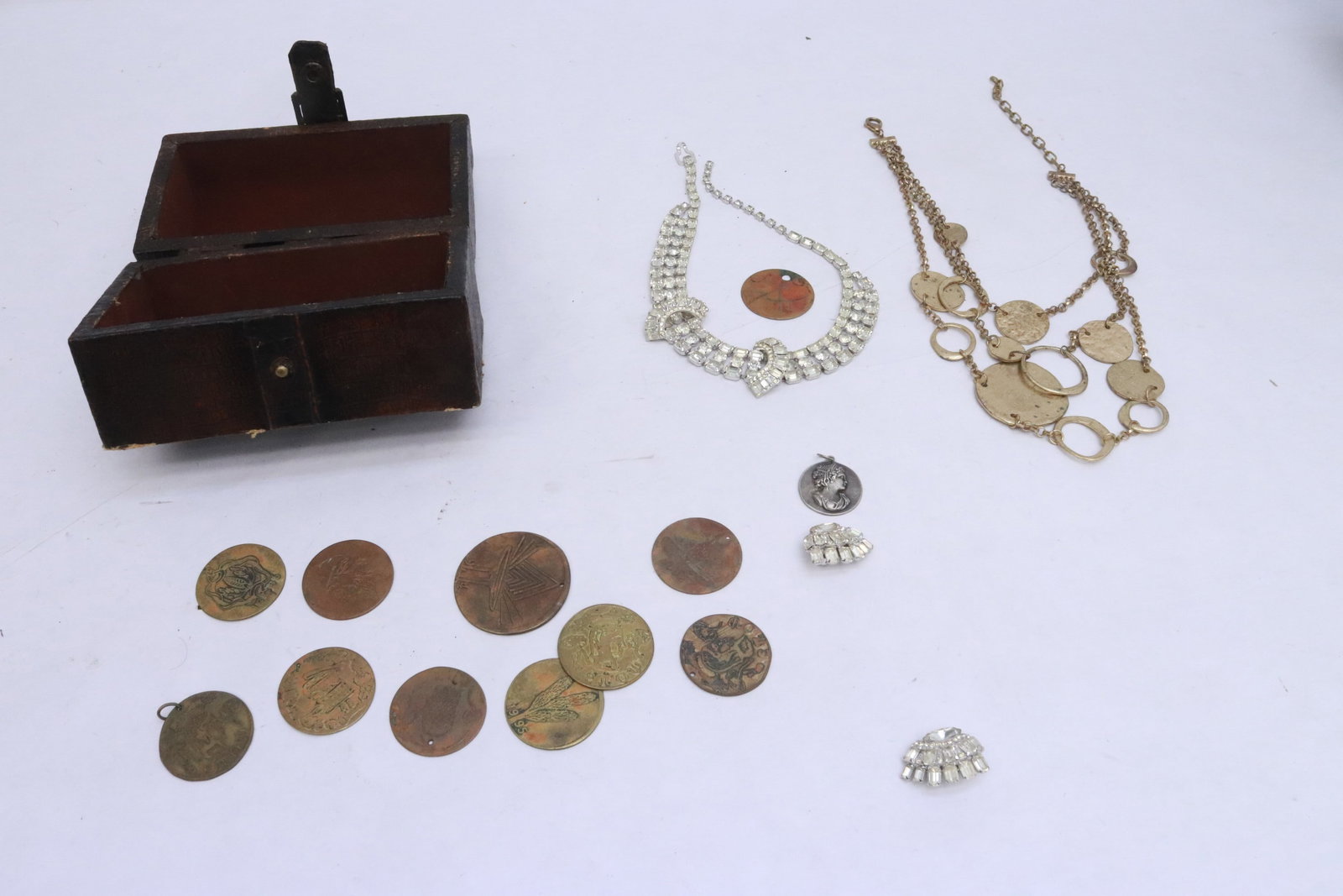 Lot of misc. in leather like box (1 of 7)