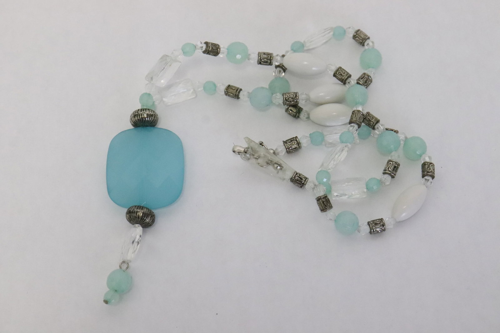 4 necklaces - 4