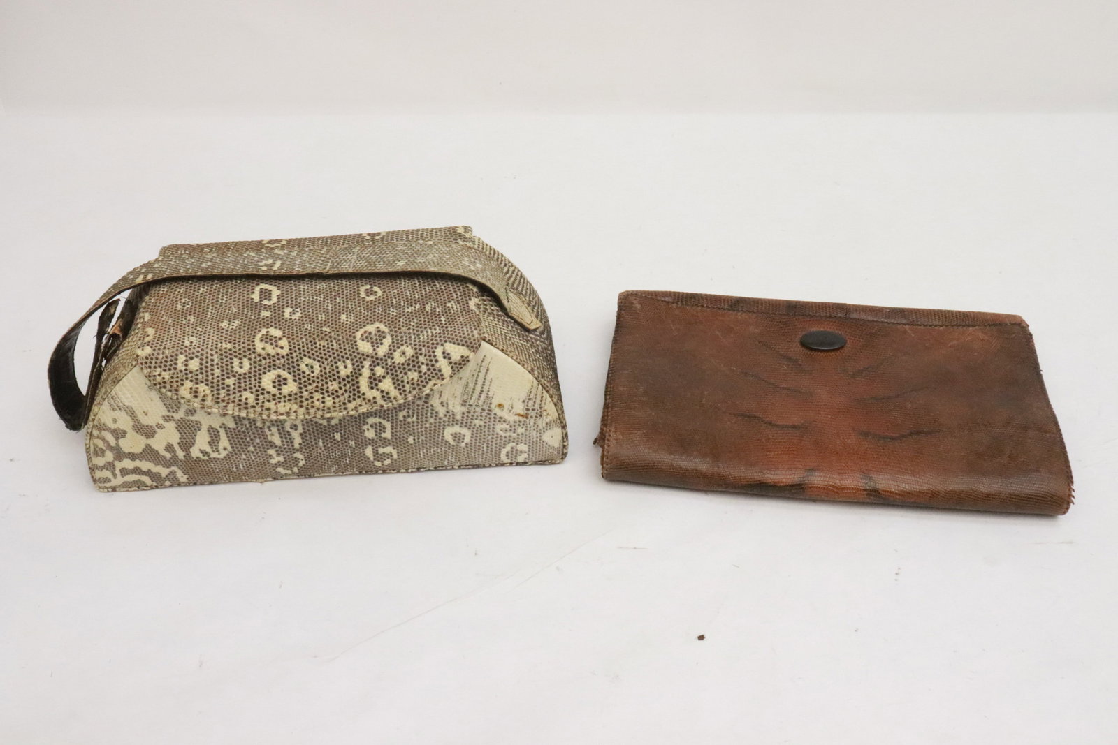 2 lady's vintage evening purses (1 of 8)