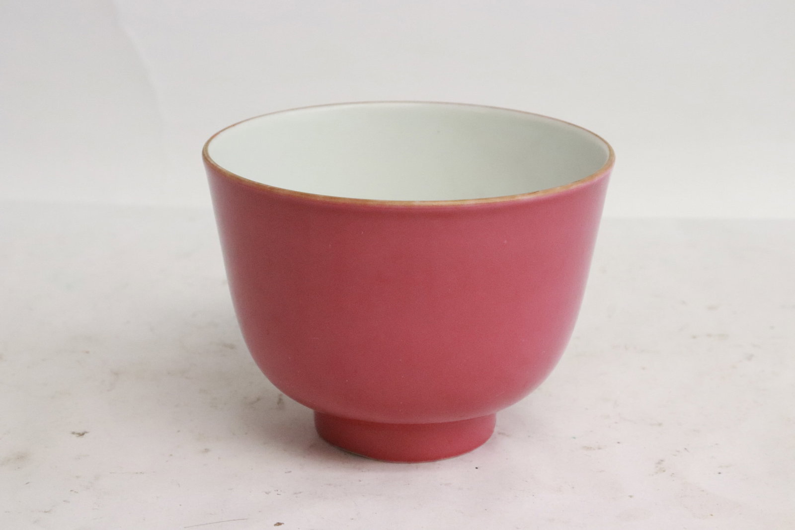 Fine pink glazed teacup: Fine pink glazed teacup, 2.5"x3.3"dia