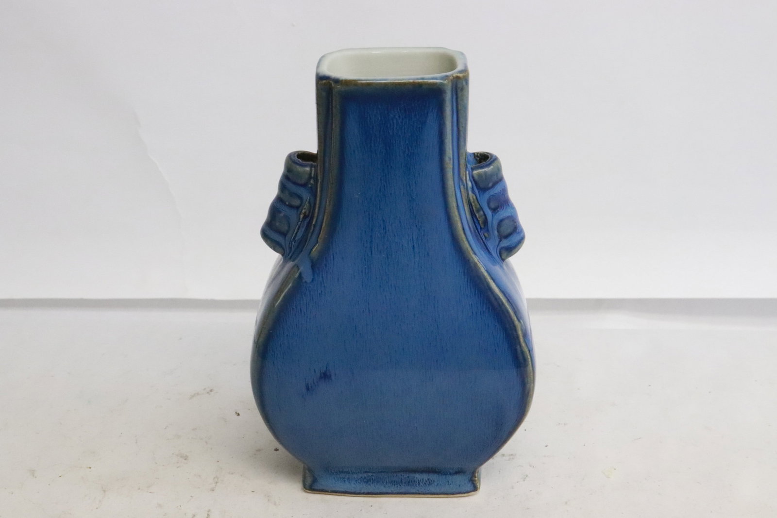 Fine Chinese blue glazed flask (1 of 6)