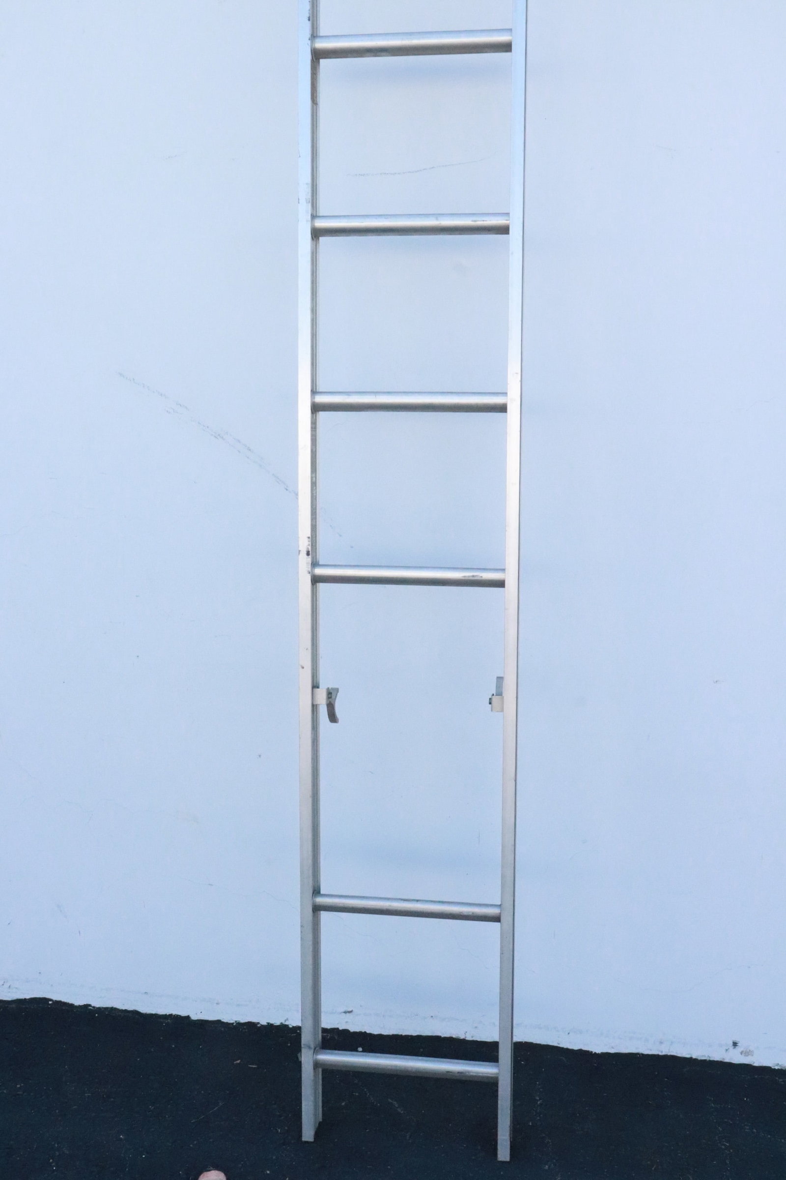 An extension ladder - 2
