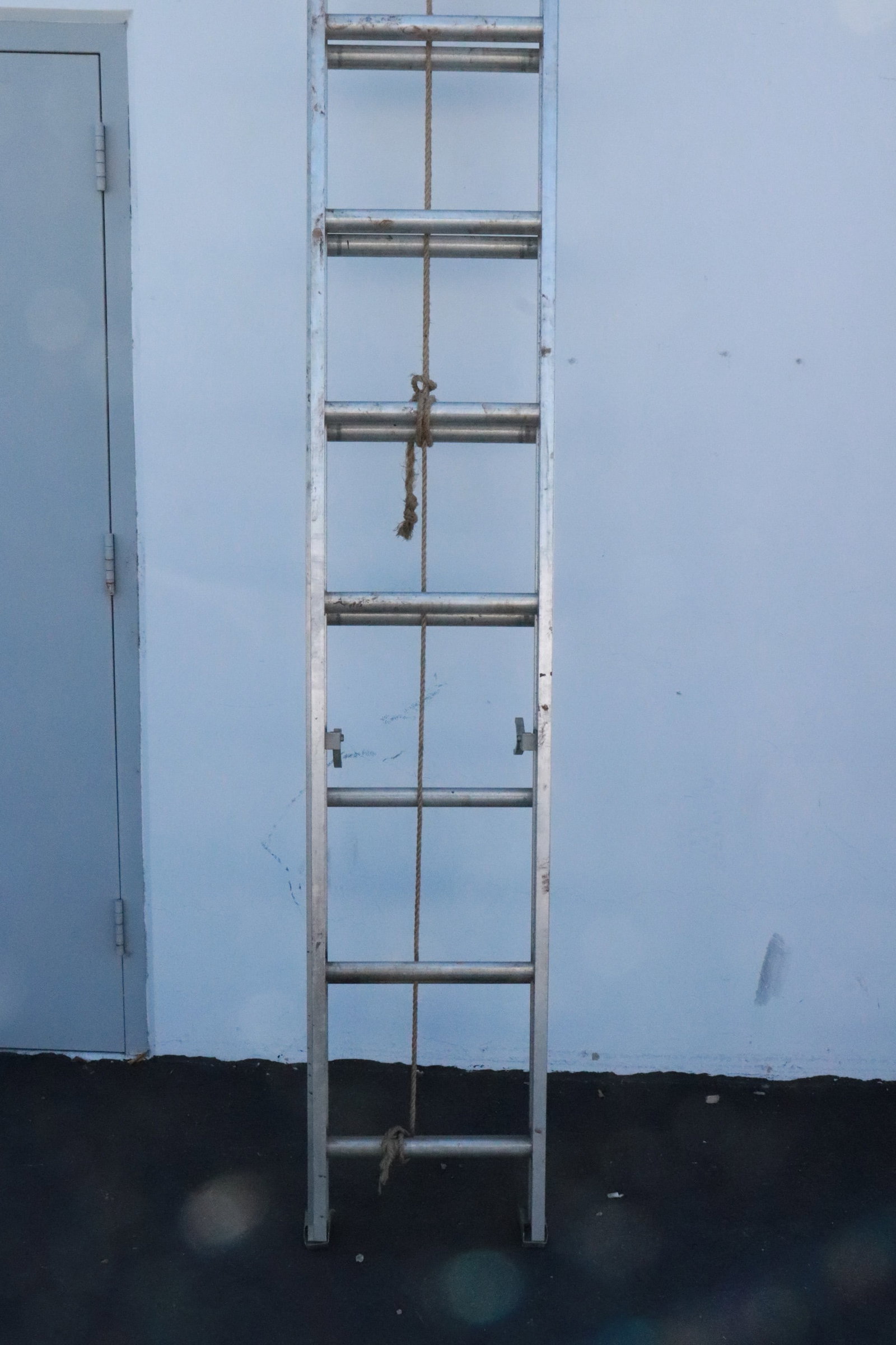An extension ladder - 2