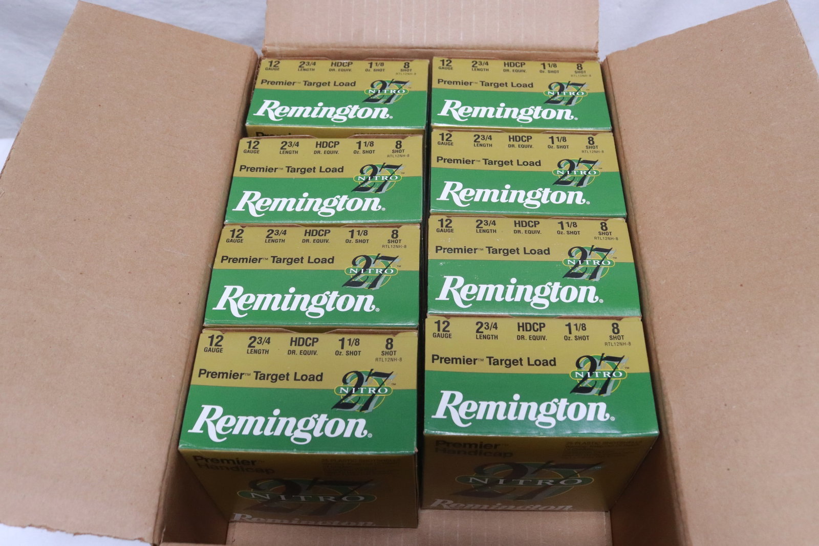 8 boxes Winchester gauge 12 shotgun shells: 8 boxes Winchester gauge 12 shotgun shells, total 200 rounds, NO shipping on this lot, local pickup only