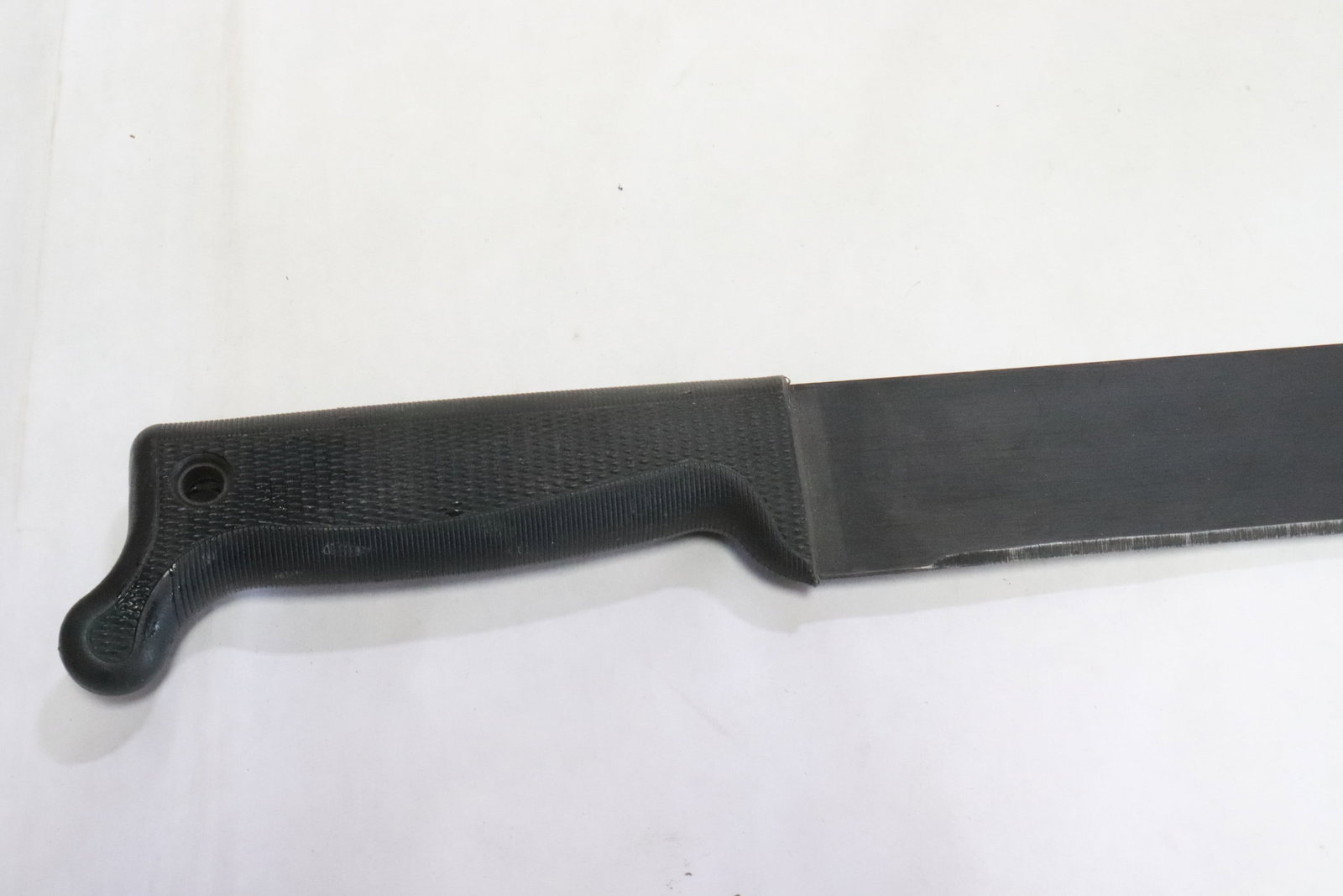 A very sharp machete - 2