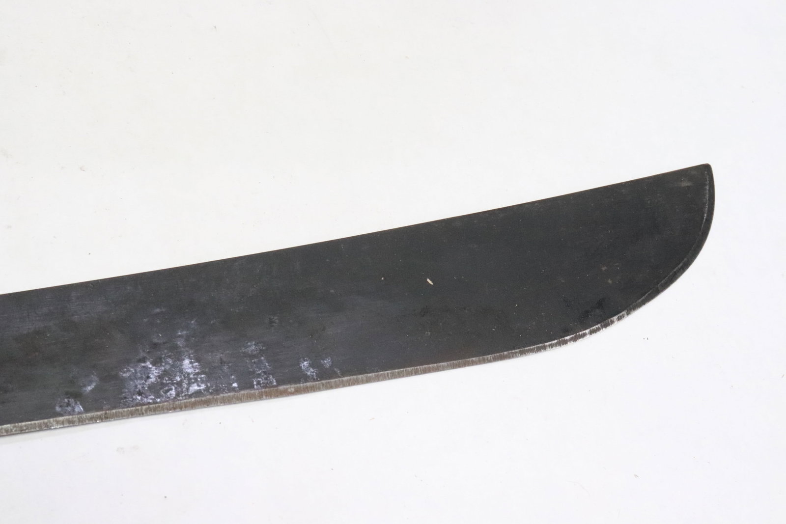 A very sharp machete - 3
