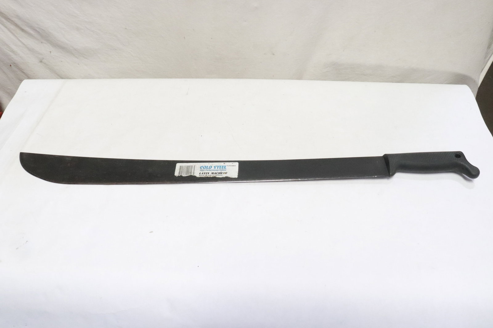 A very sharp machete - 4