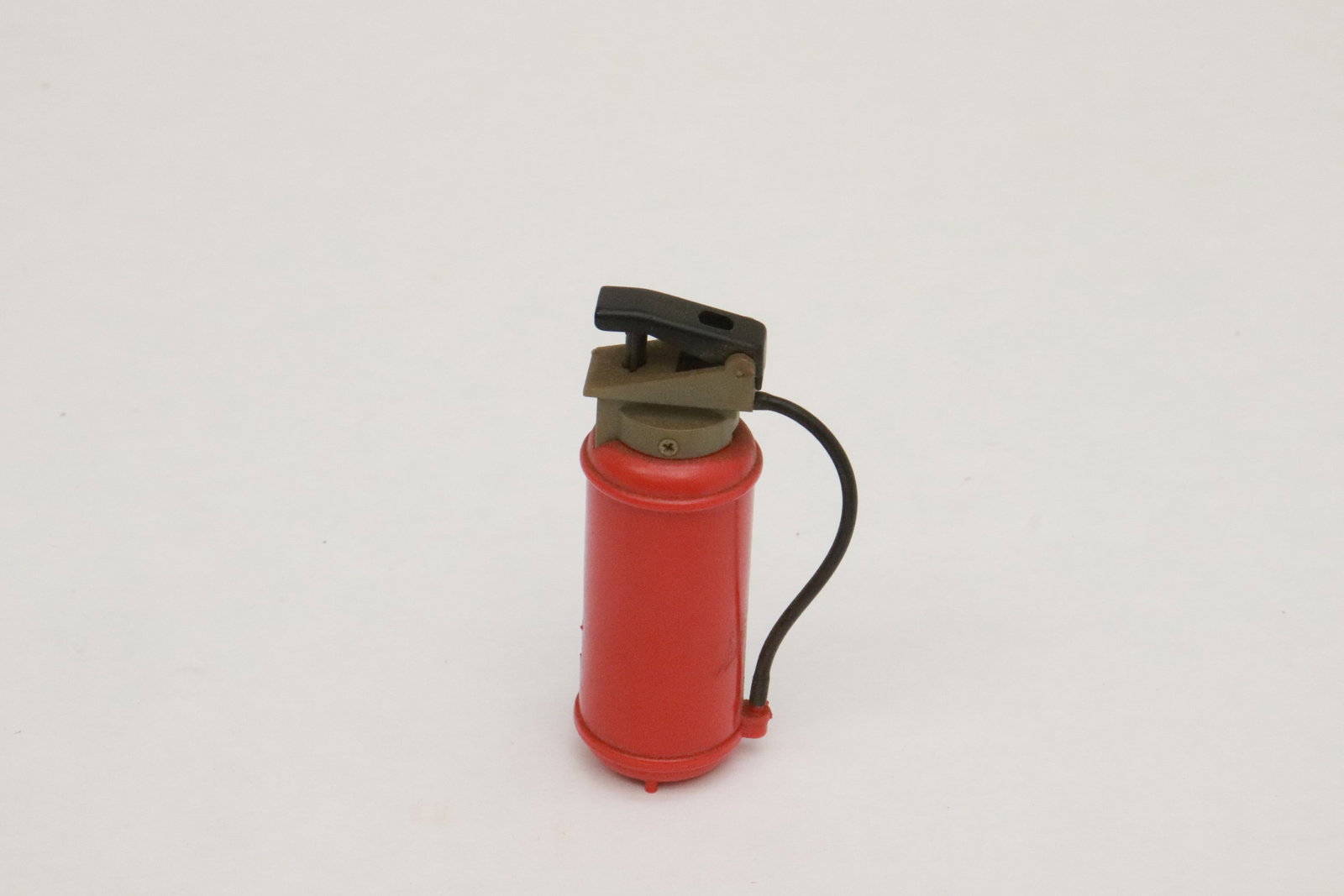 4 lighters - 7