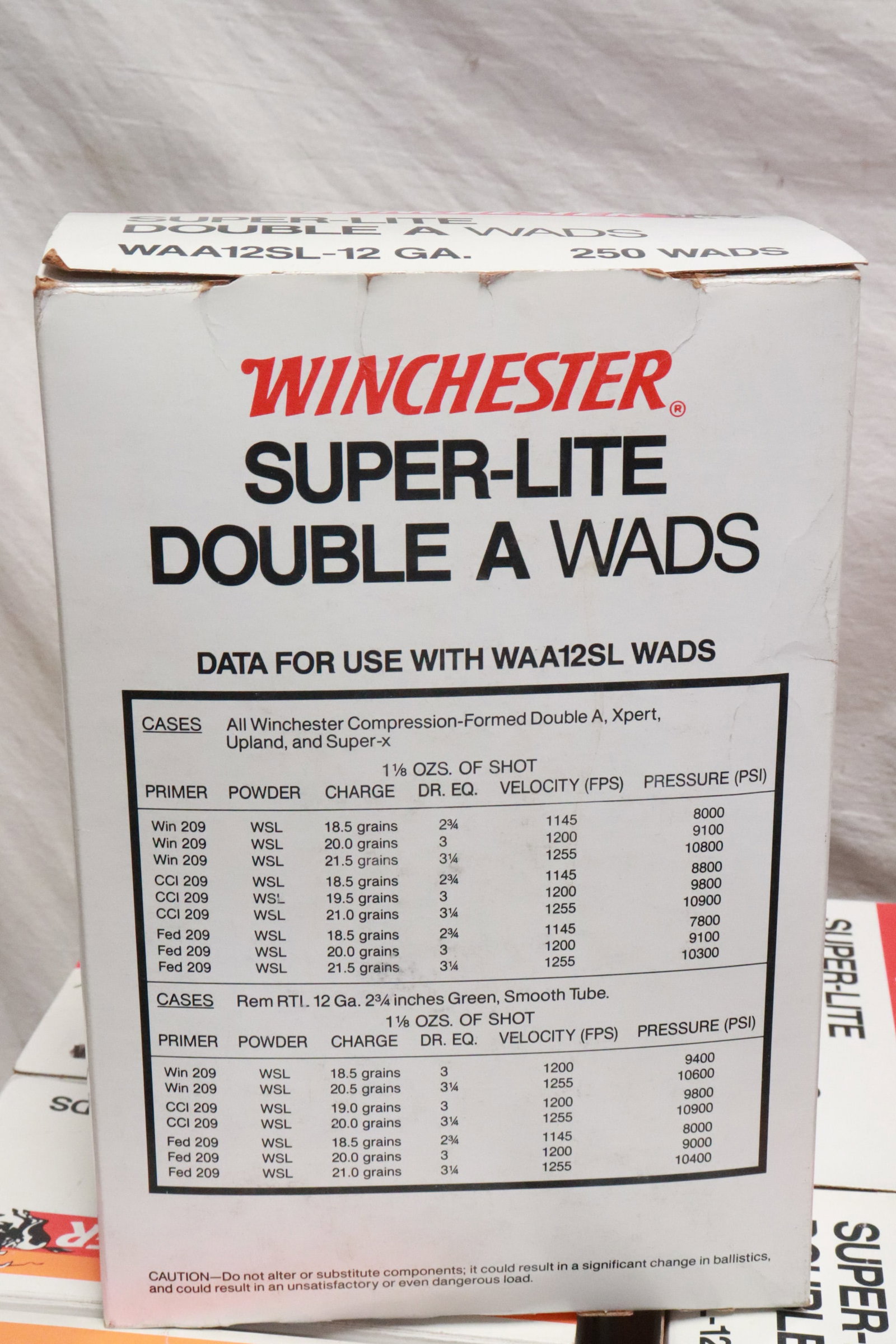 Approx. 2000 Winchester AA field wads - 7