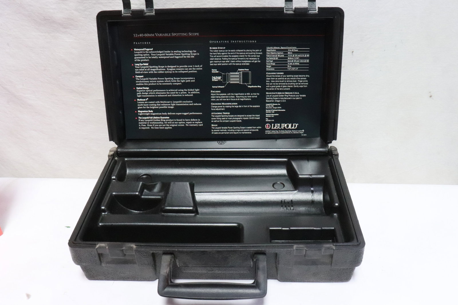 4 hard plastic cases - 4