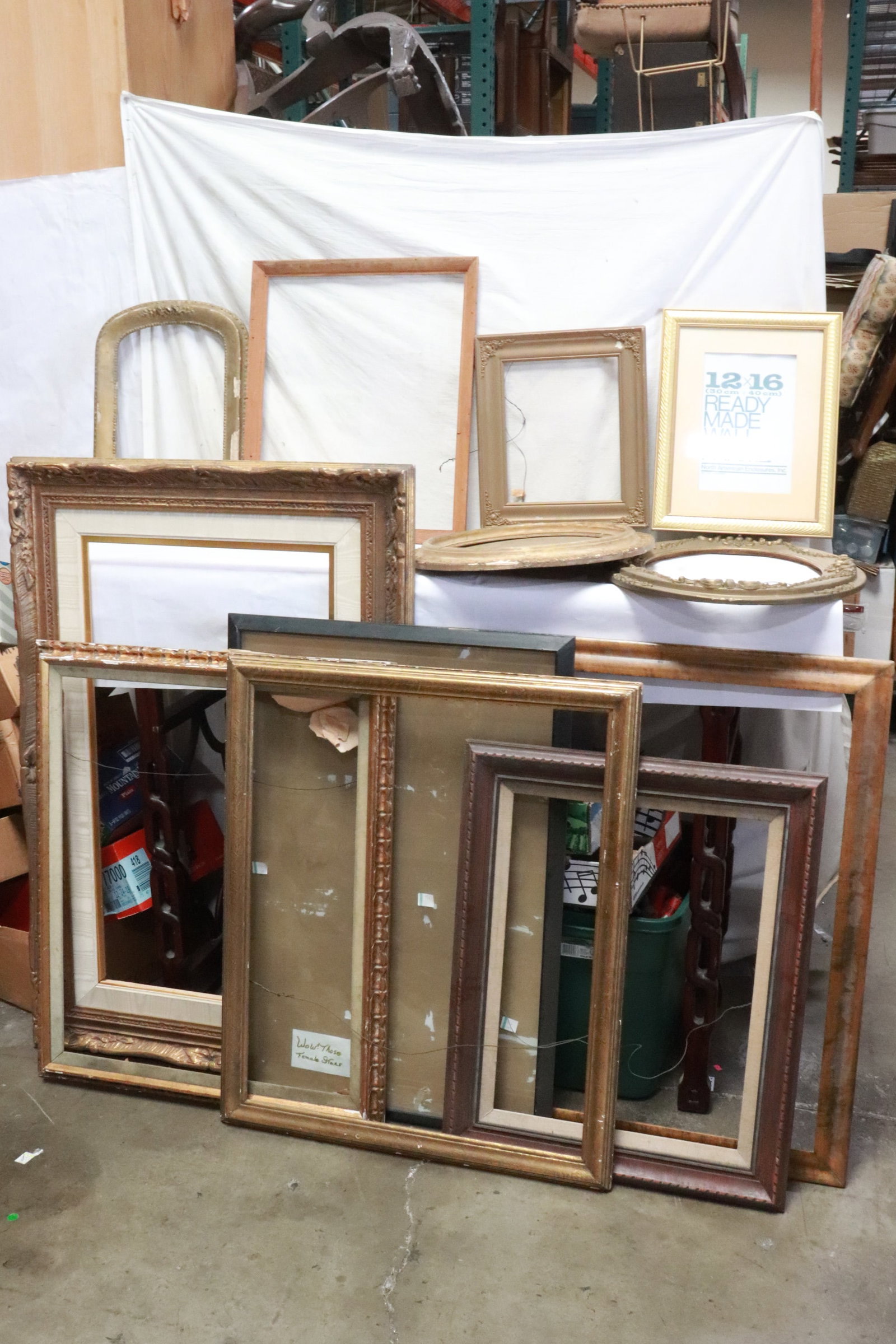 9 painting frames: 9 painting frames, 32.6"x48.7"x1.8" - 16.35"x14.3"x0.85"