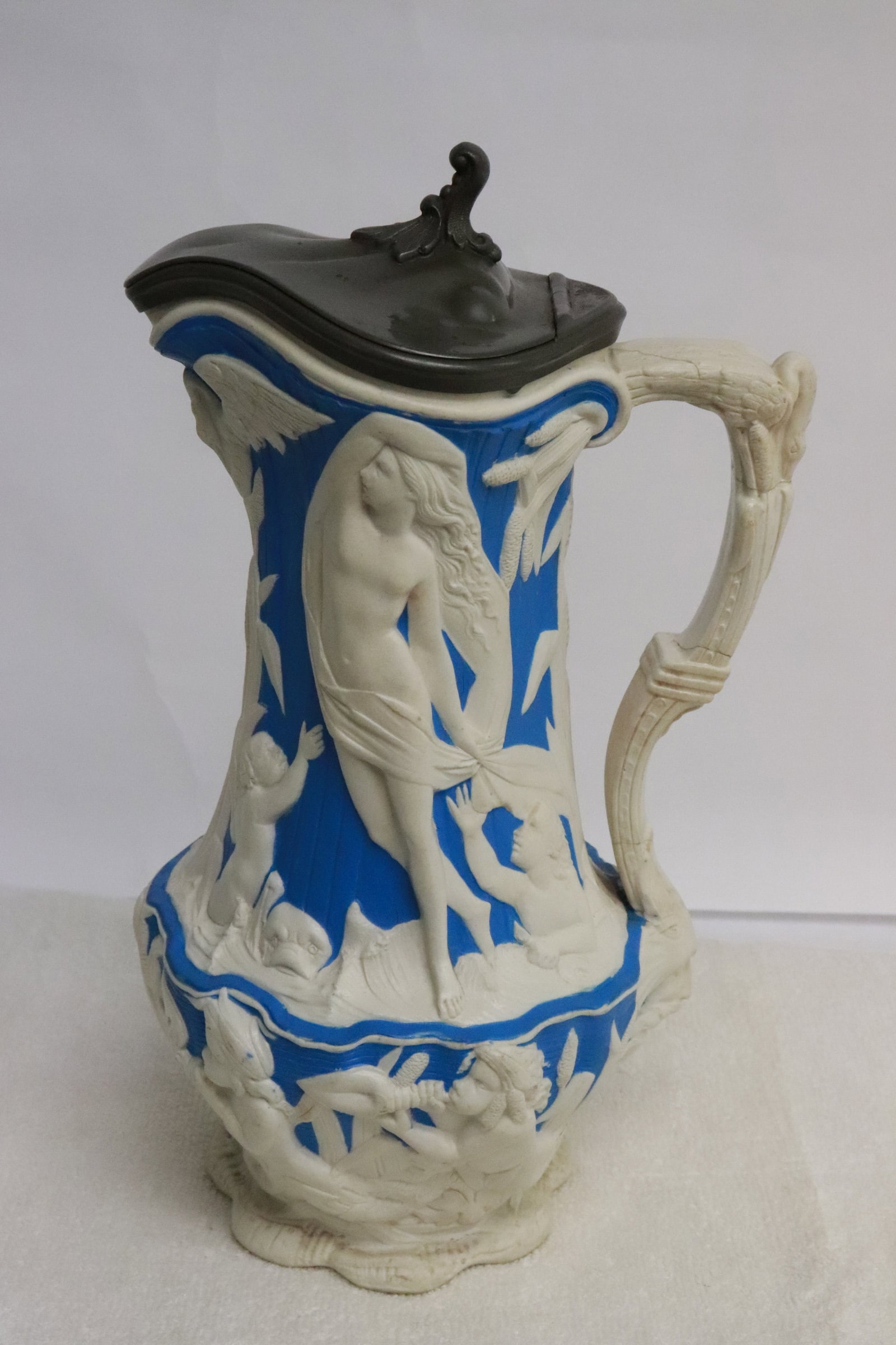 19th c. English jar by Meigh and son, c1860: 19th century English jar by Meigh and son, with amphitrite pattern, c1860, hand has repair, 10.35"x6.15"x5.2"