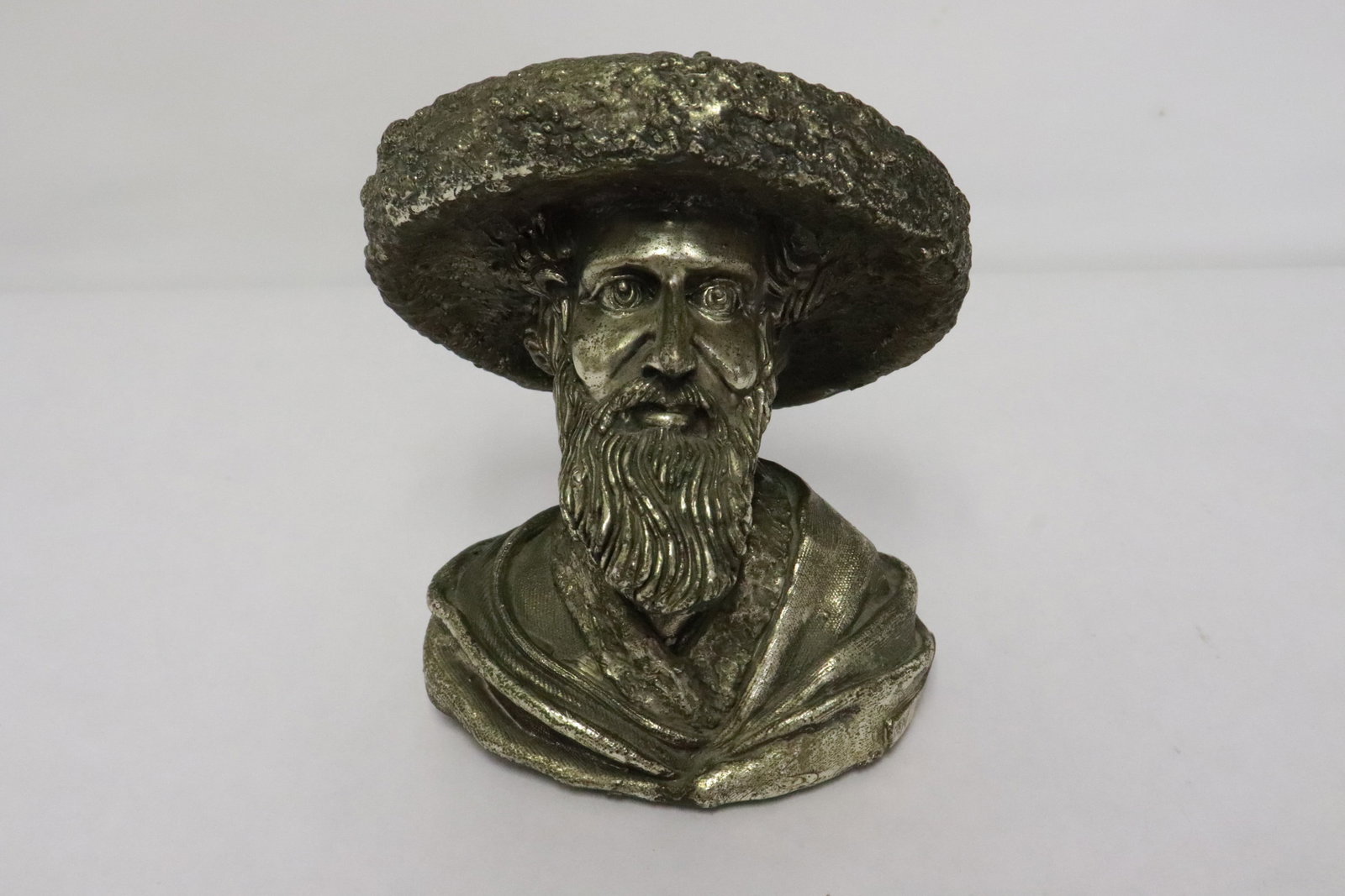 A sterling sculpture of "rabbi(?)": A sterling sculpture of "rabbi(?)", 5.4"H